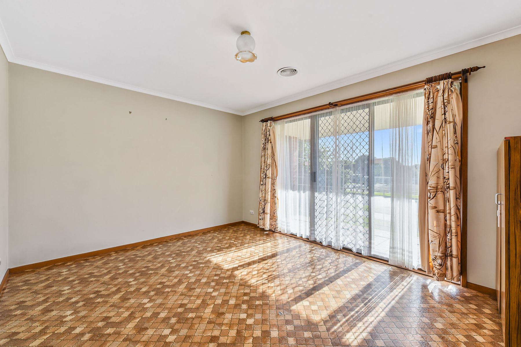 1/58 Somerville Road, Hampton Park - Thumbnail 5