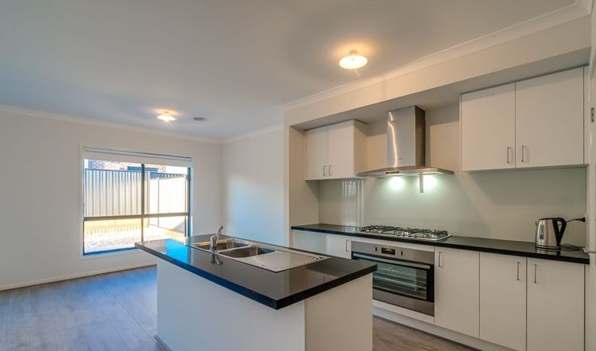 13 Elsternwick Street, Truganina VIC 3029, Truganina - Thumbnail 2