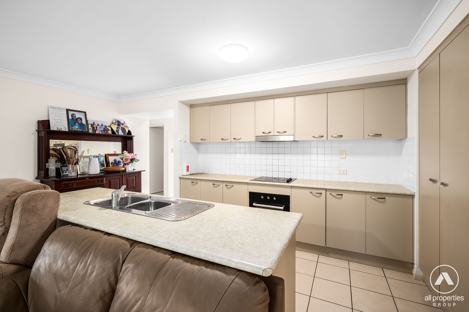 12 Kolora Street, Marsden QLD 4132, Marsden - Thumbnail 2
