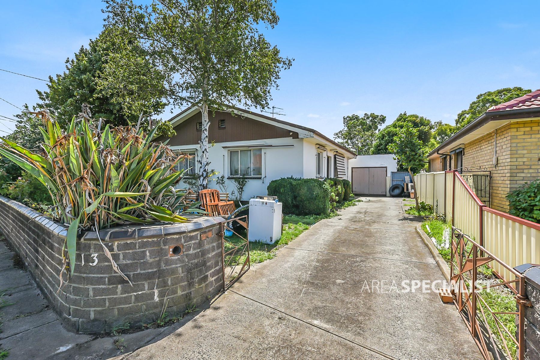 13 Glendale Road, Springvale, VIC 3171, Springvale - Thumbnail 2