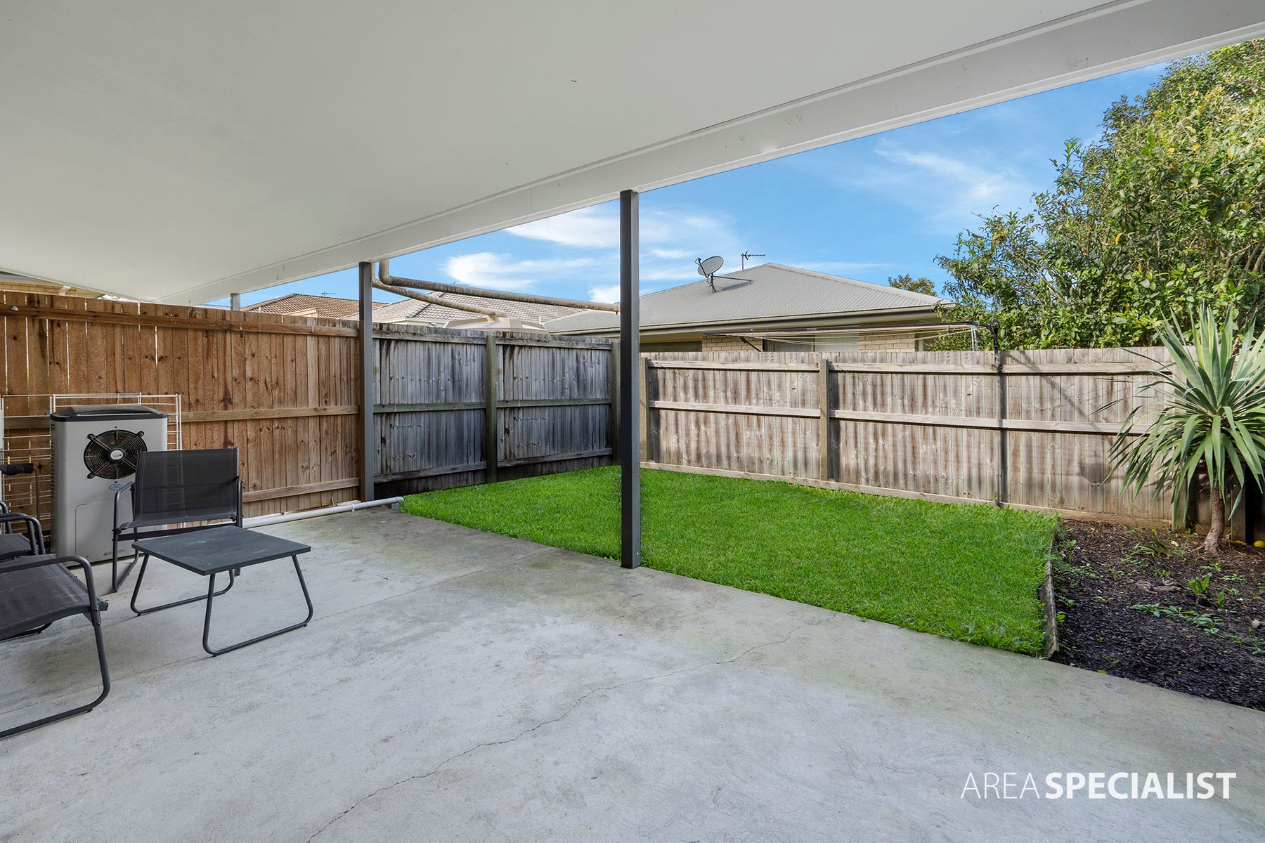 2/3 Venetian Way, Coomera, QLD 4209, Coomera - Thumbnail 2