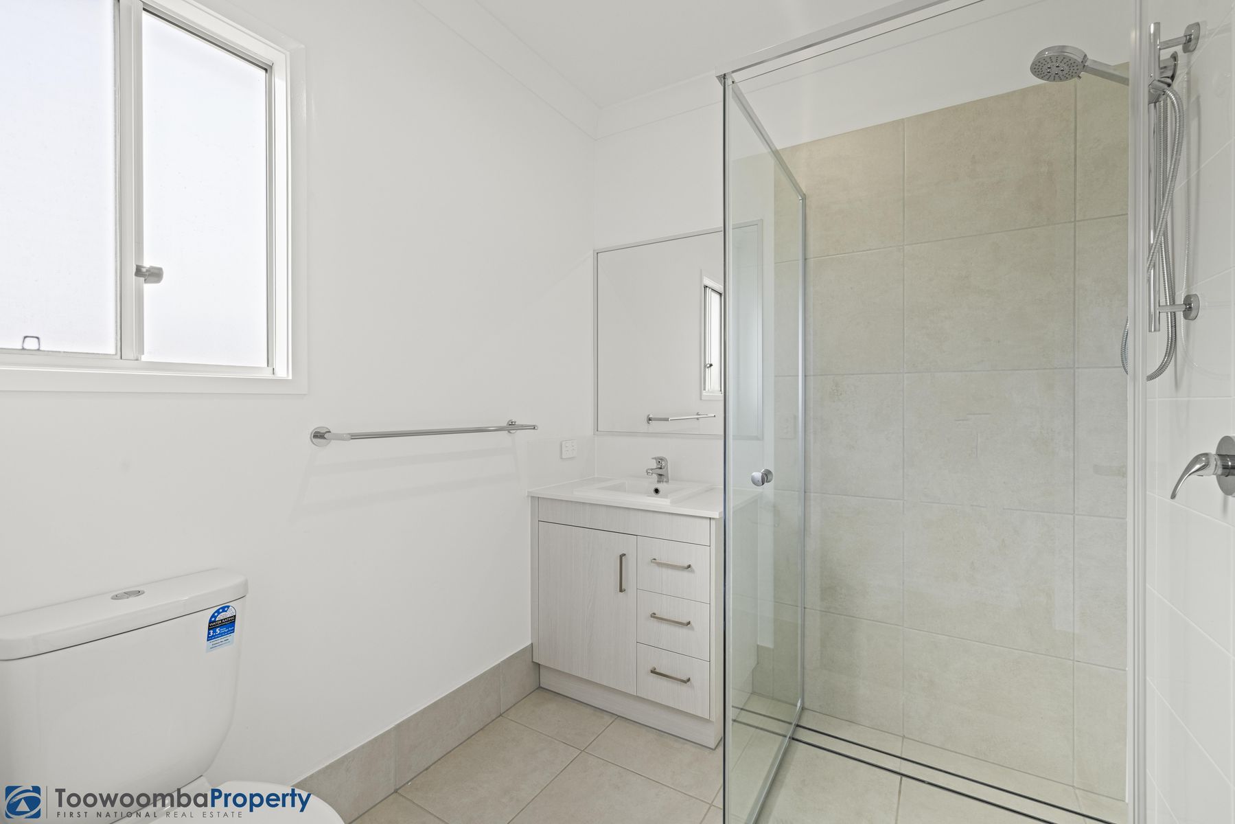 13 Bluebell Street, Glenvale QLD 4350, Glenvale - Thumbnail 8
