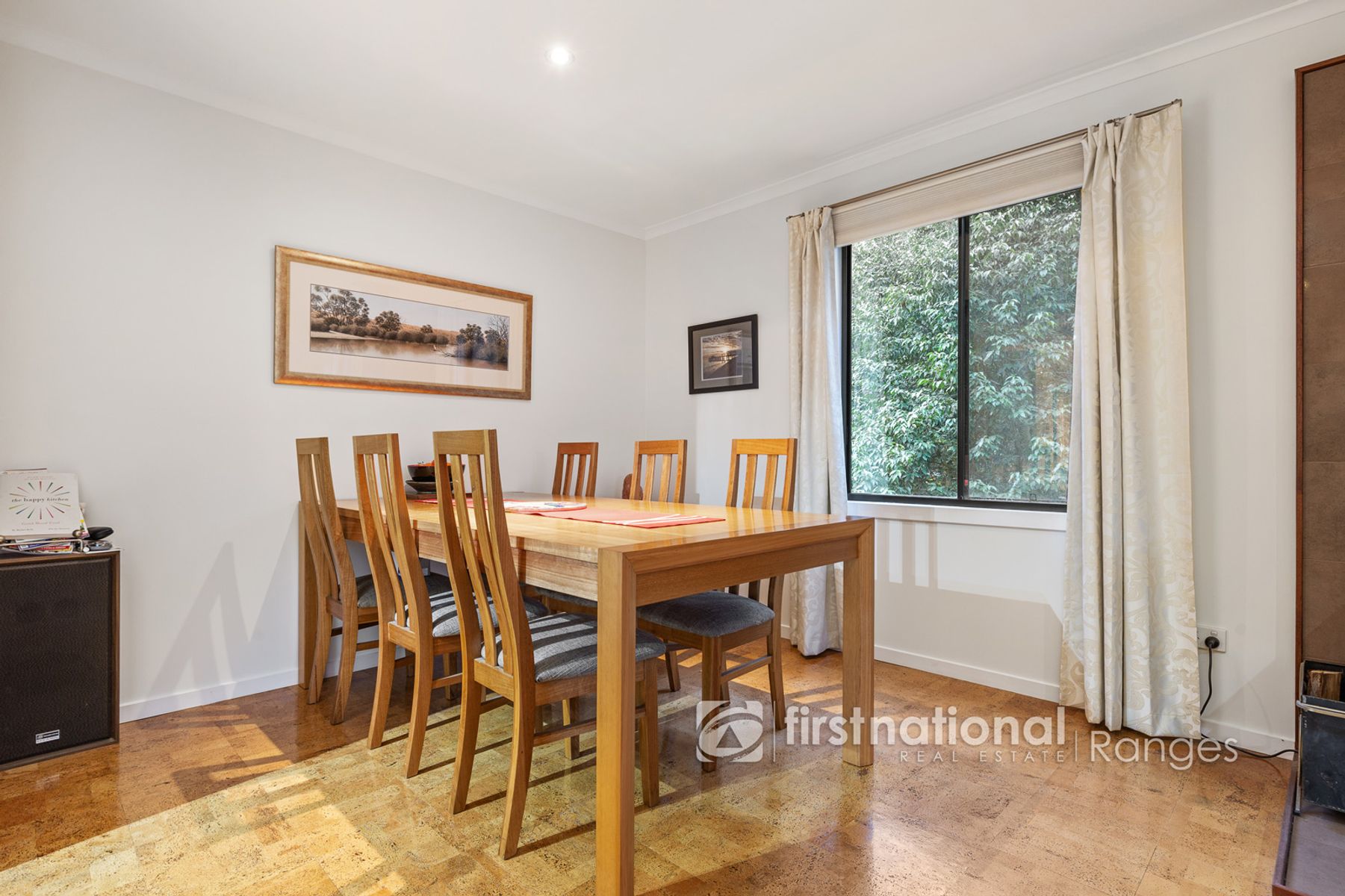 24 Amphlett Avenue, Cockatoo VIC 3781, Cockatoo - Thumbnail 6