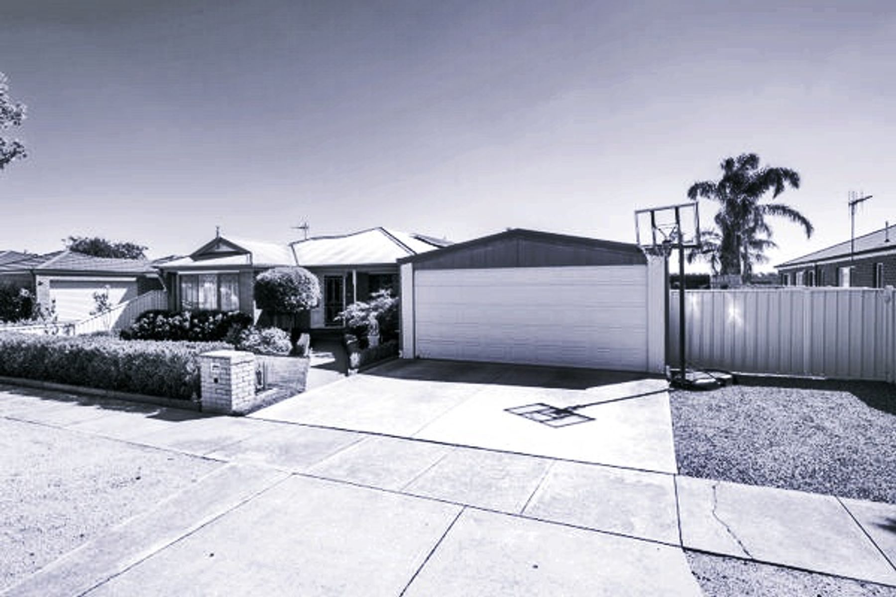 50 Pell Crescent, Mooroopna