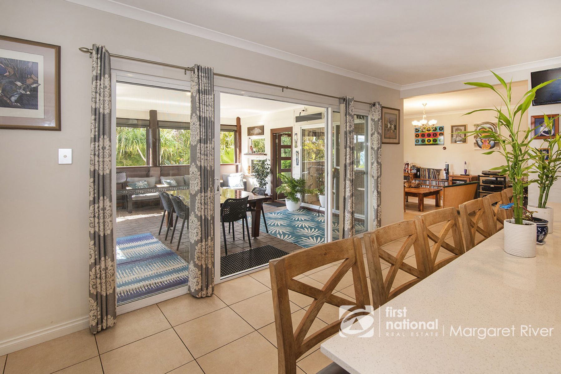 32 Hudsbeth Way, Margaret River, WA 6285, Margaret River - Thumbnail 5