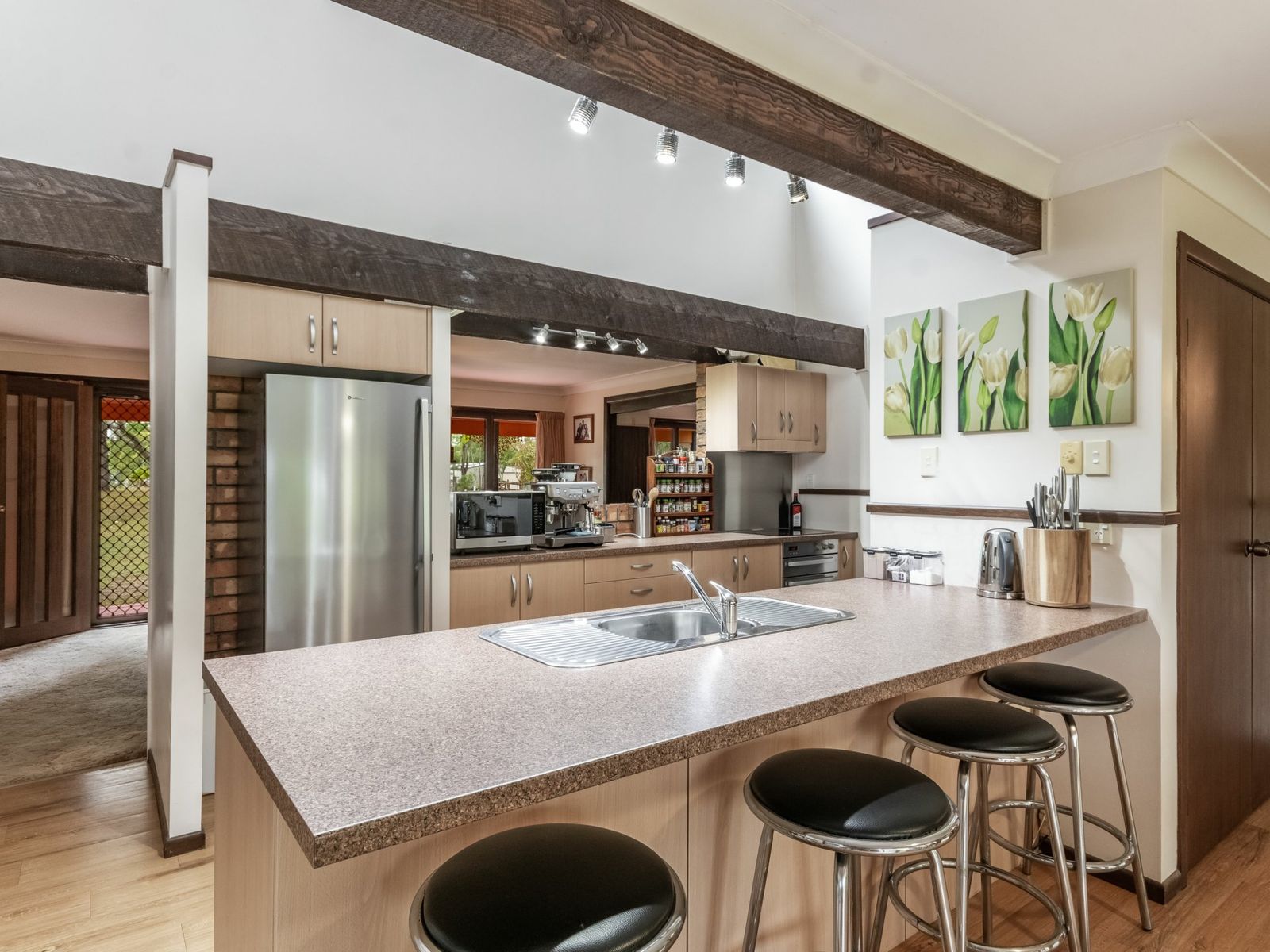 25 Savilles Road, Backmede - Thumbnail 6