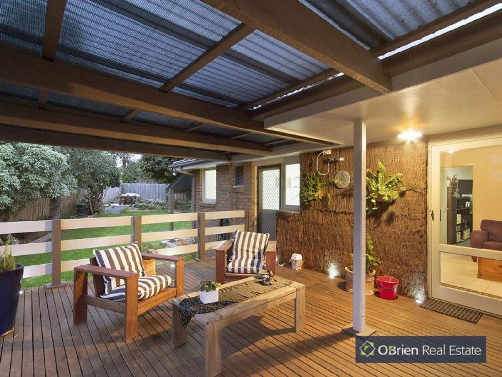 10 Ponto Court, Endeavour Hills, VIC 3802, Endeavour Hills - Thumbnail 2