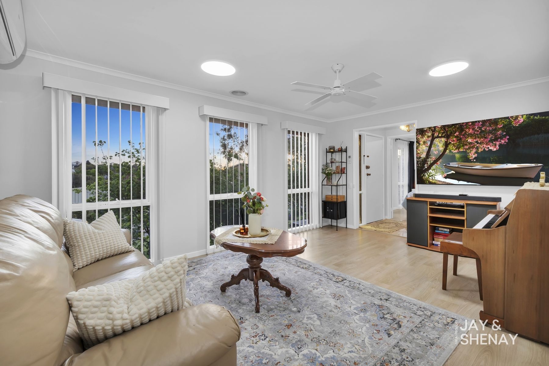 6 Robinvale Court, Endeavour Hills, VIC 3802, Endeavour Hills - Thumbnail 3