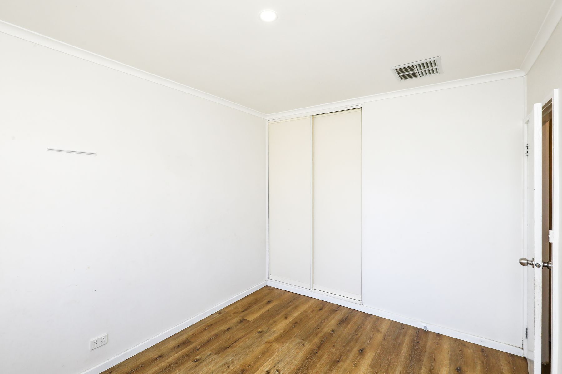 409 Etiwanda Avenue, Mildura VIC 3500, Mildura - Thumbnail 4