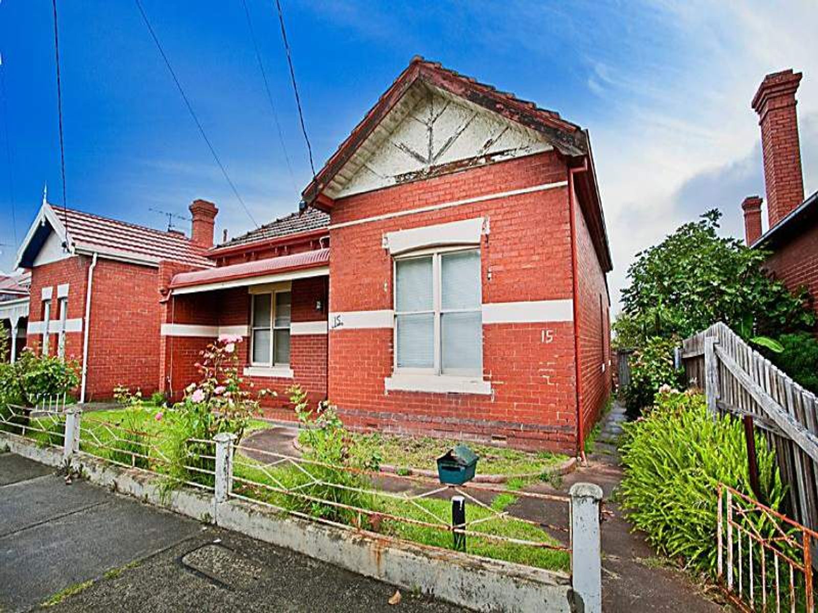 15 Carlyle Street, Moonee Ponds - Thumbnail 2