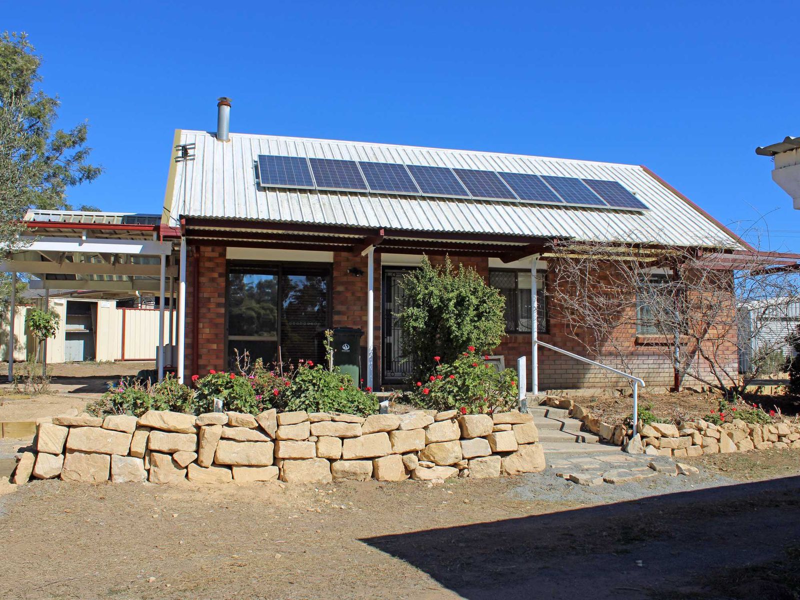 210 Lyndhurst Lane, Rosenthal Heights - Thumbnail 4