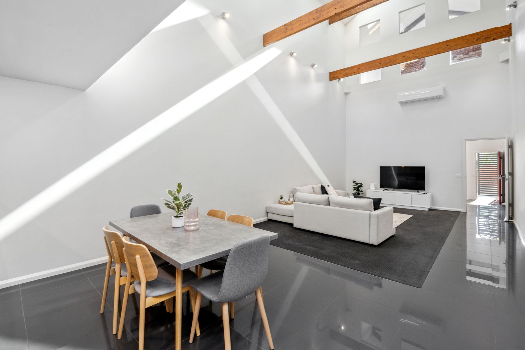 2/9 Acacia Street, Bendigo VIC 3550, Bendigo - Thumbnail 2