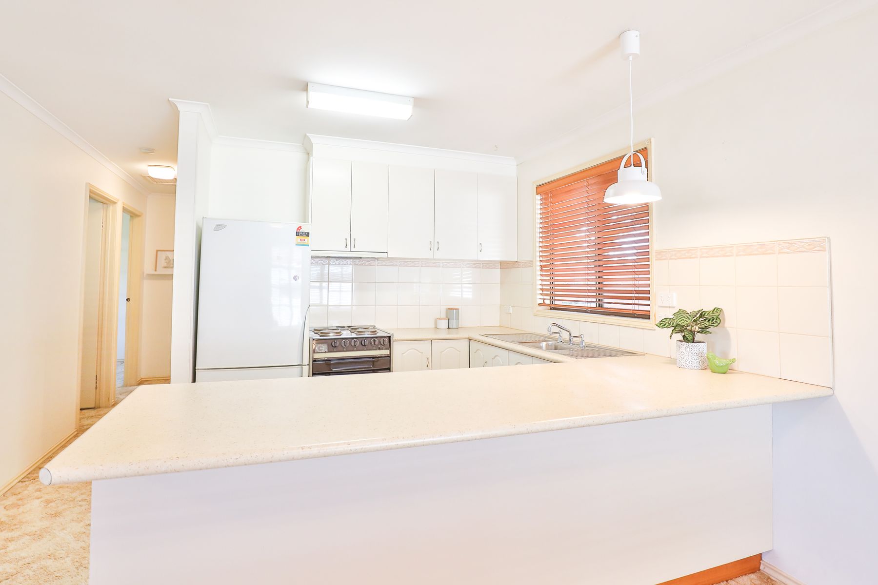 1/398 Eleventh Street, Mildura - Thumbnail 2