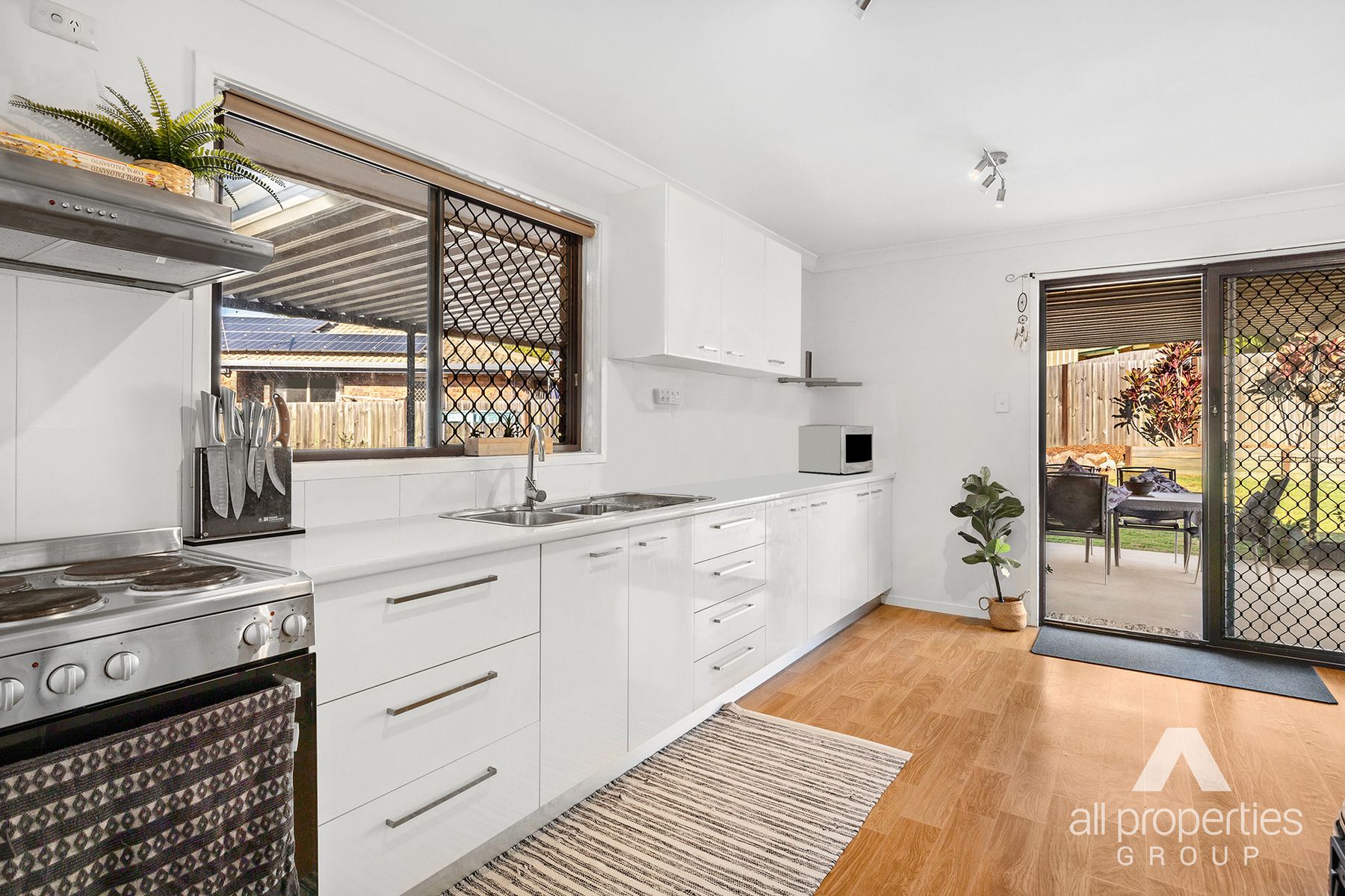 50 Yancey Street, Browns Plains QLD 4118, Browns Plains - Thumbnail 3