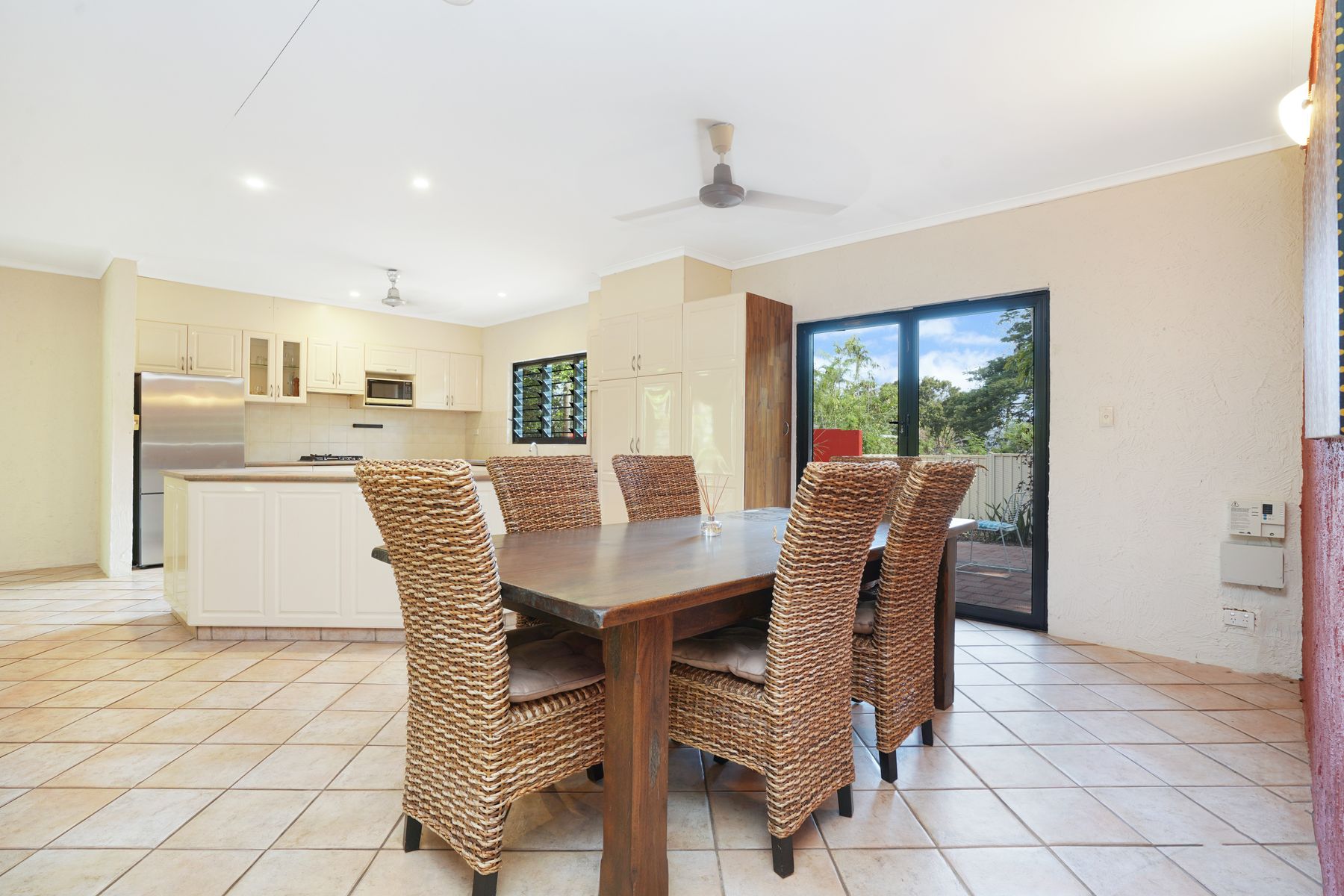 28 Ostermann Street, Coconut Grove NT 0810, Coconut Grove - Thumbnail 3