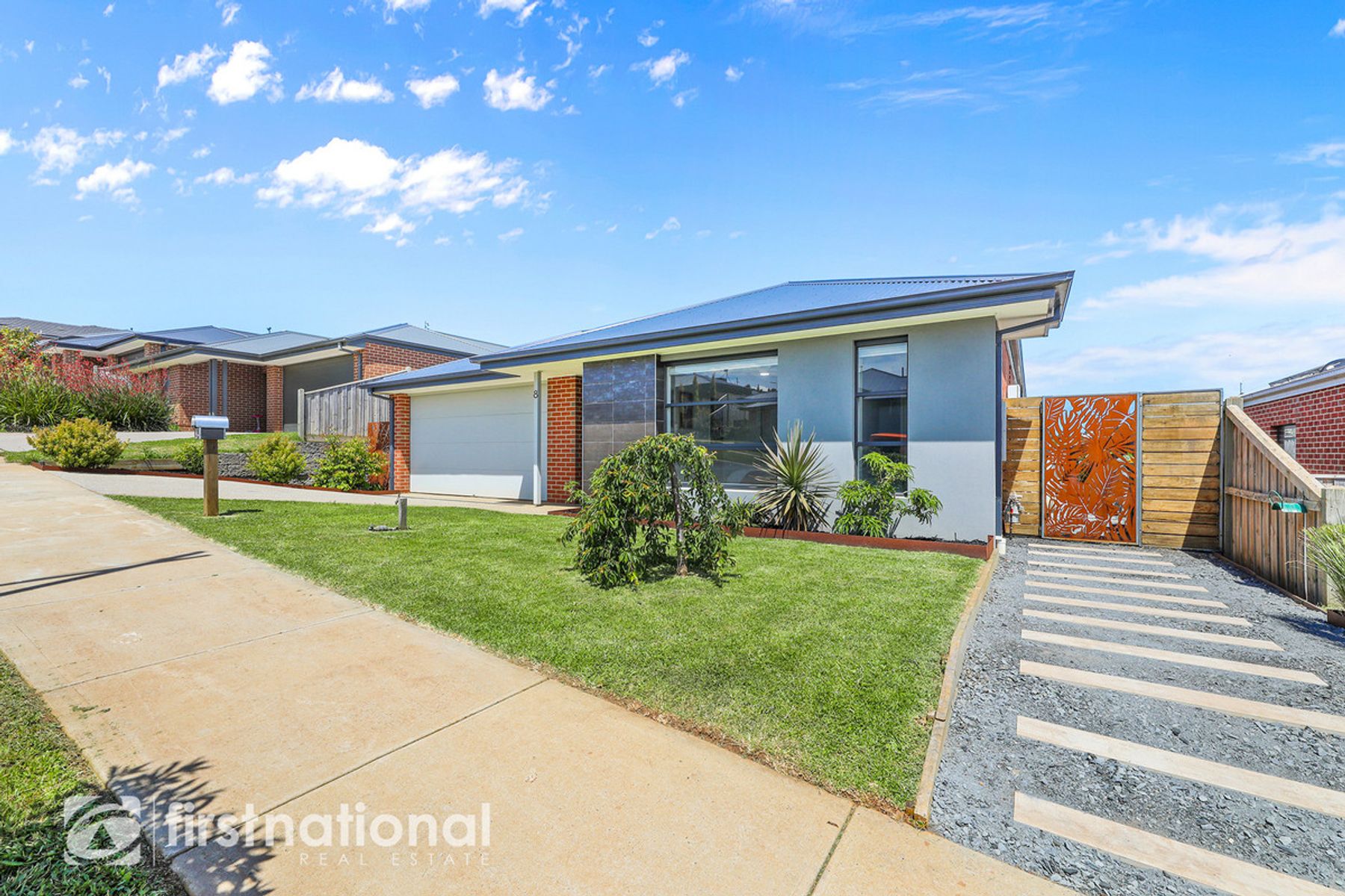 8 Limestone Court, Warragul, VIC 3820, Warragul - Thumbnail 2