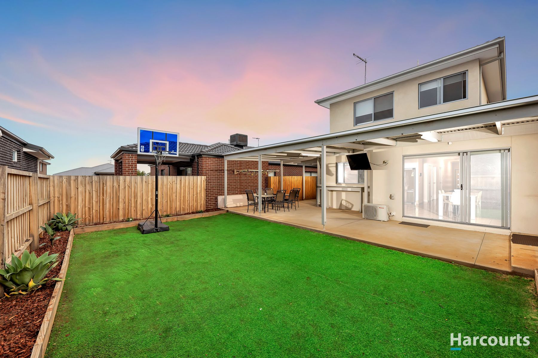 4 Caleb Way, Fraser Rise, VIC 3336, Fraser Rise - Thumbnail 2