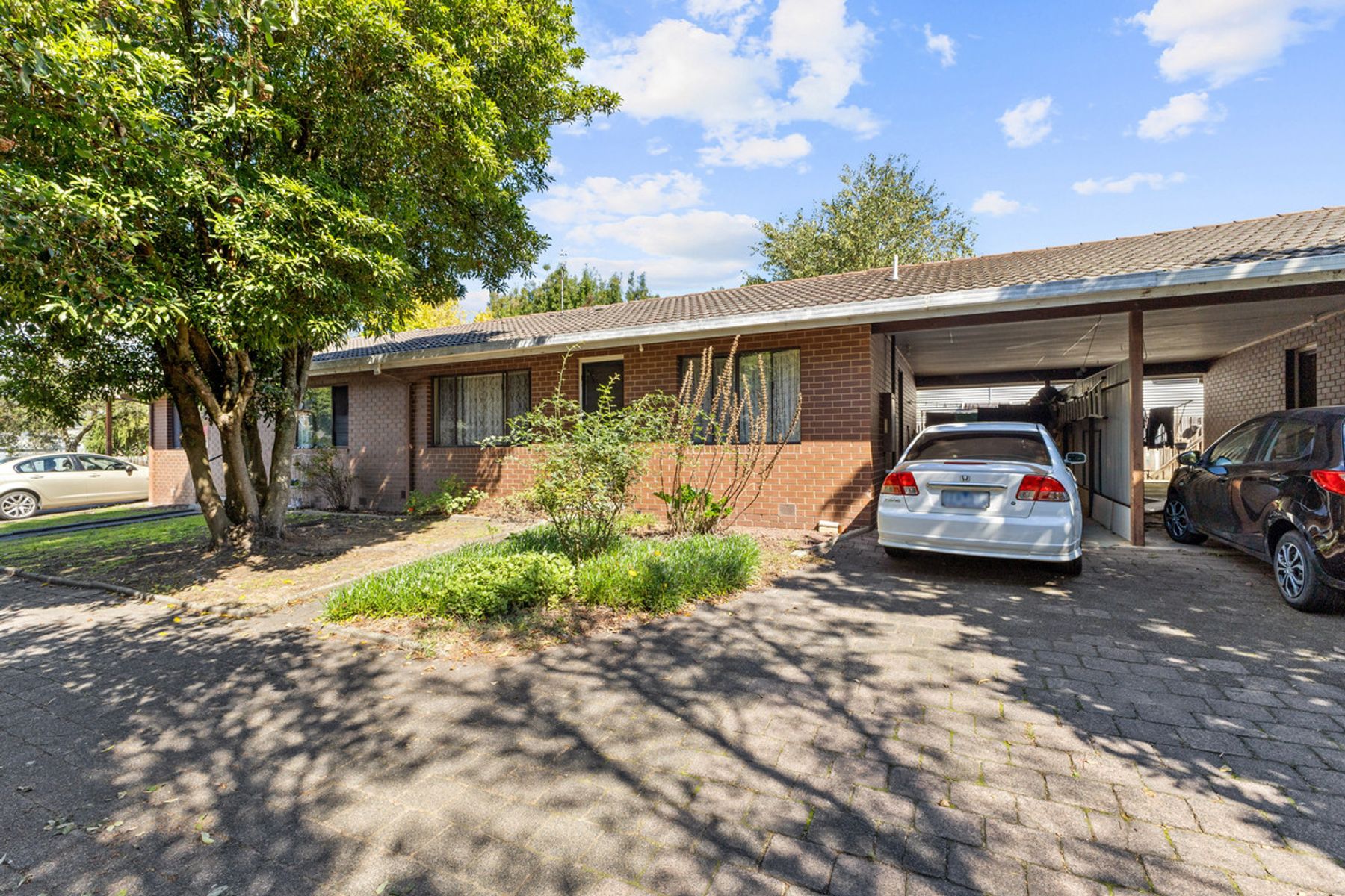 2/2 Gladstone Street, Moe VIC 3825, Moe - Image 1