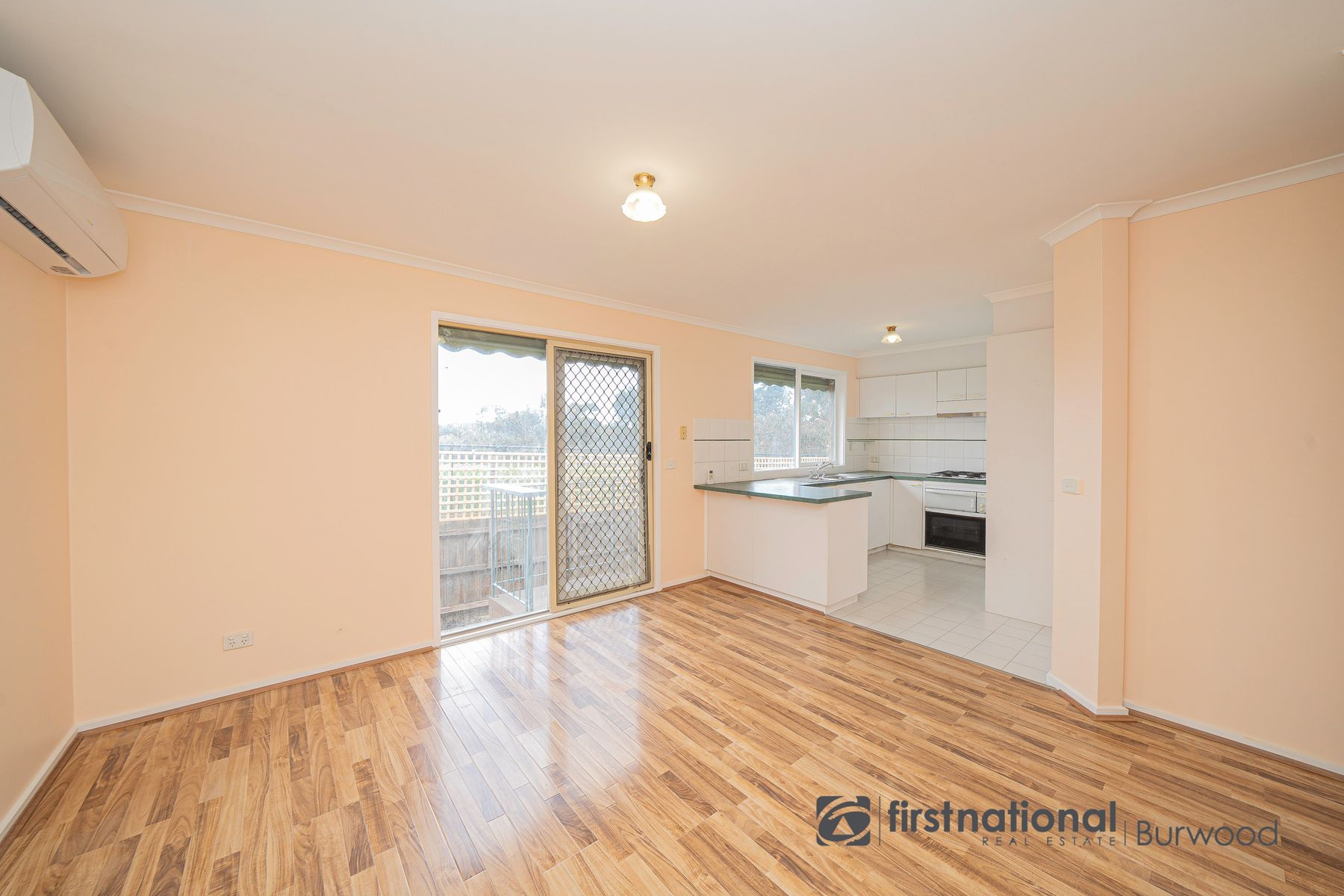 2/119 Station Street, Burwood VIC 3125, Burwood - Thumbnail 2
