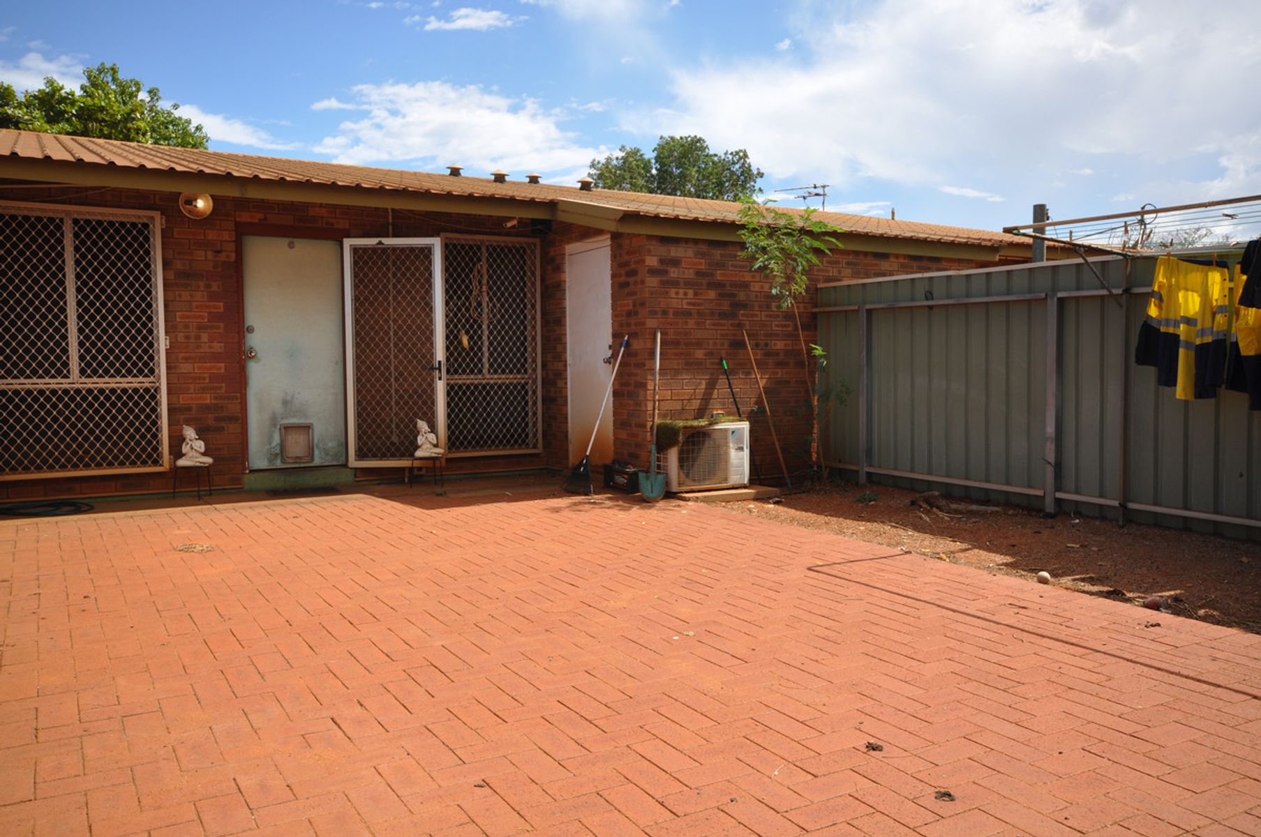5B Yarrunga Crescent, South Hedland, WA 6722, South Hedland - Thumbnail 2