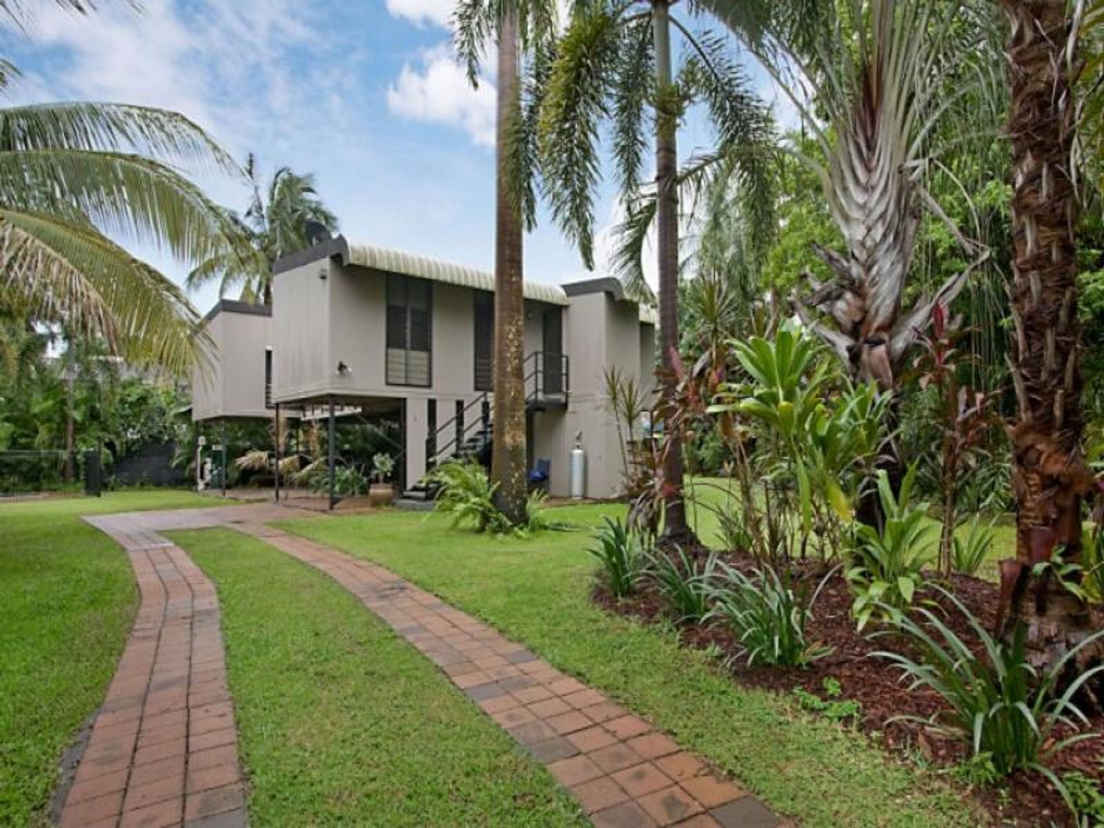 12 Lens Court, Woodroffe NT 0830, Woodroffe - Thumbnail 2