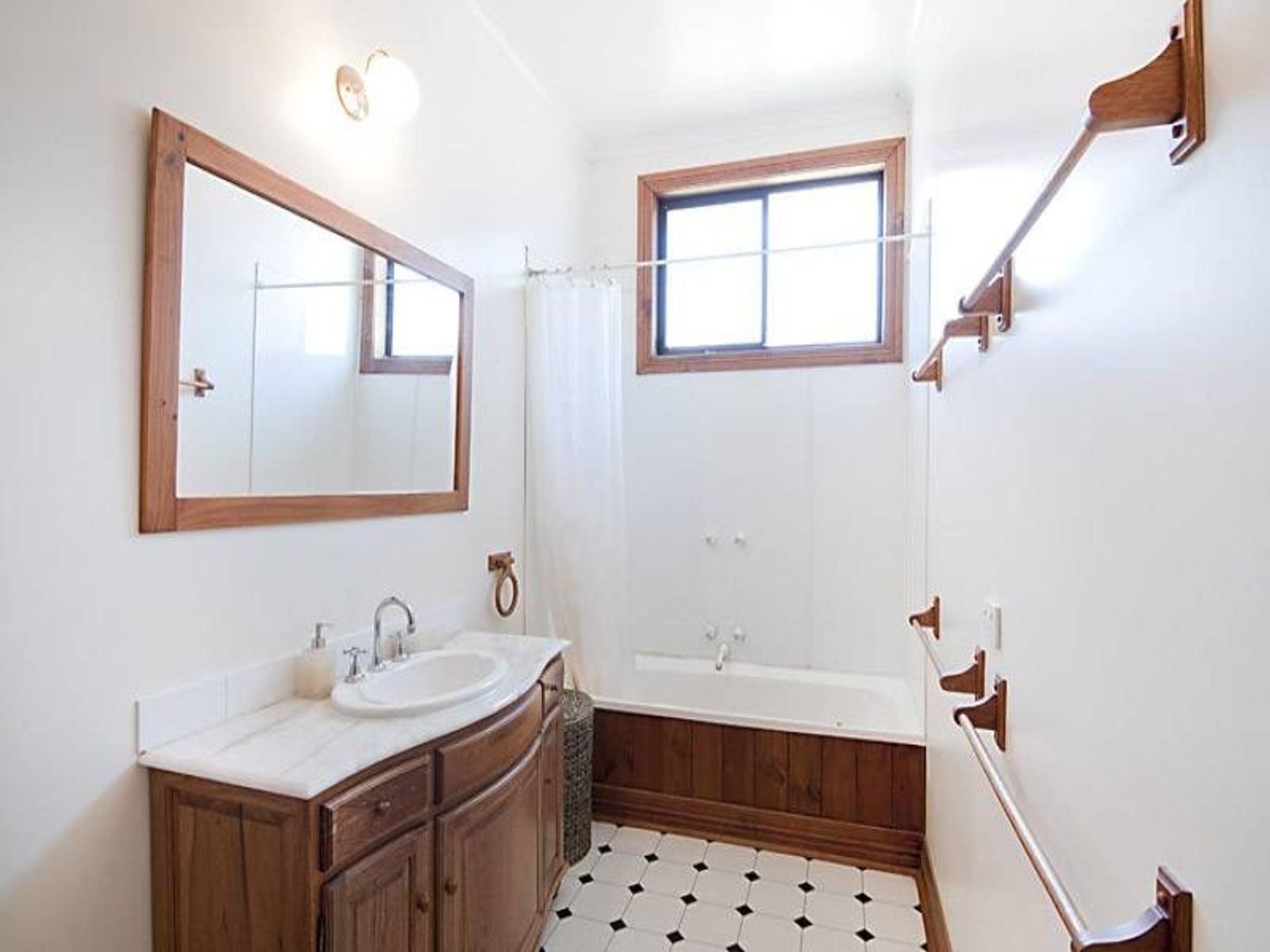 40 Walhalla Street, Pascoe Vale South - Thumbnail 6
