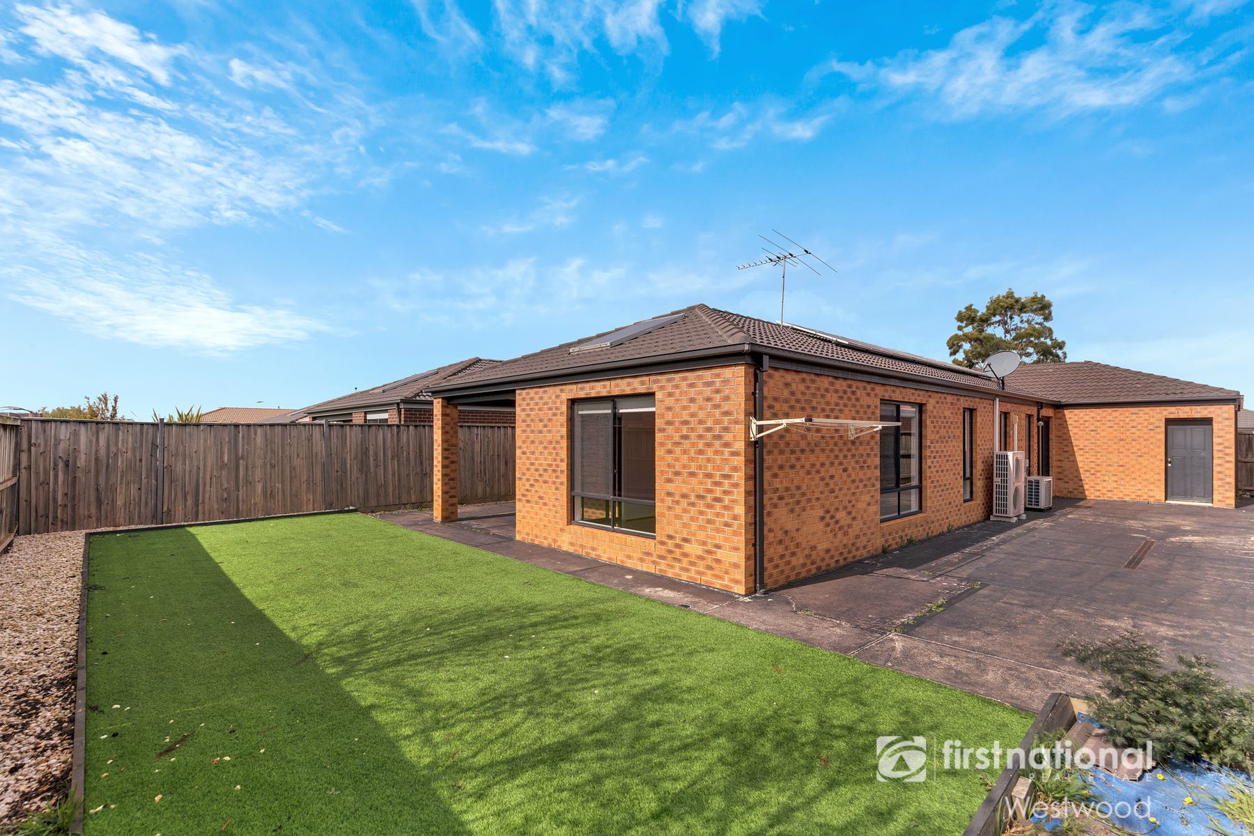 32 Barmera Way, Truganina VIC 3029, Truganina - Thumbnail 8