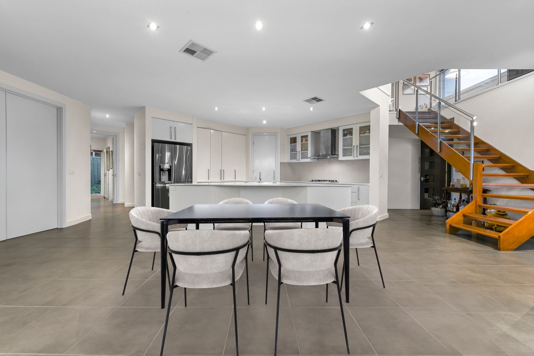 2 Island Point Avenue, Waterways, VIC 3195, Waterways - Thumbnail 8