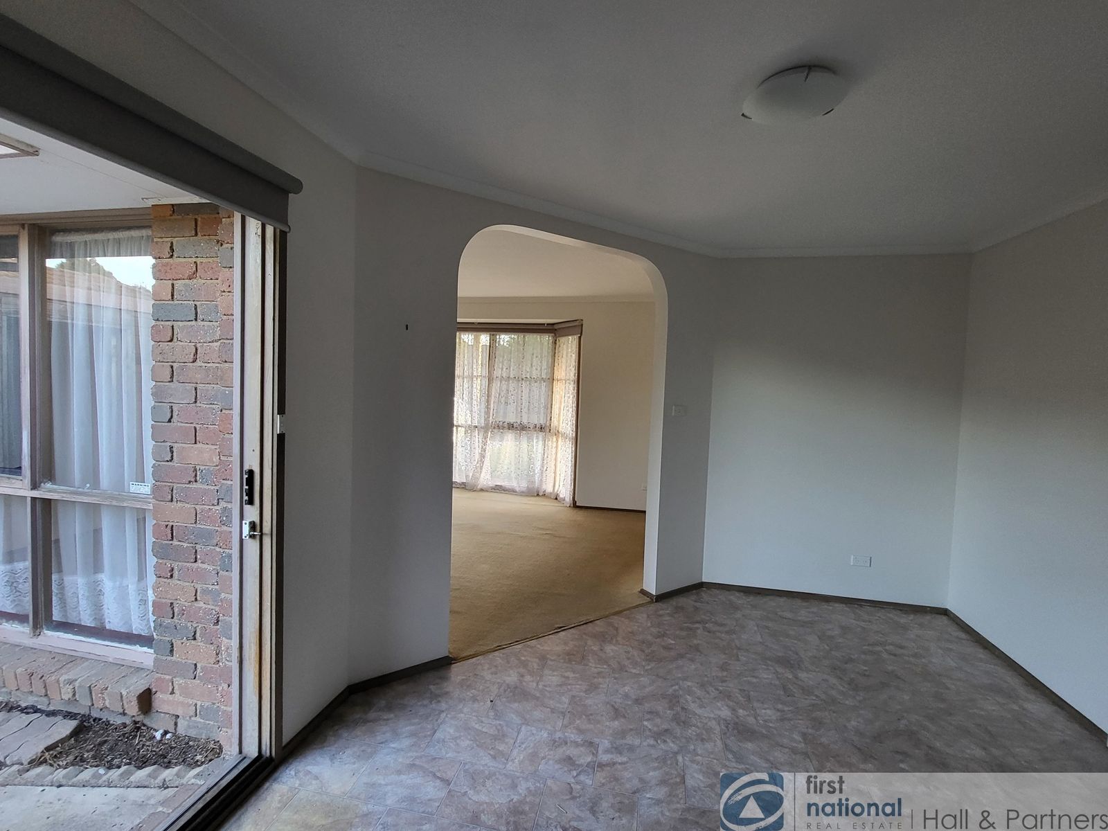 1/39 General Joshua Drive, Hampton Park VIC 3976, Hampton Park - Thumbnail 4