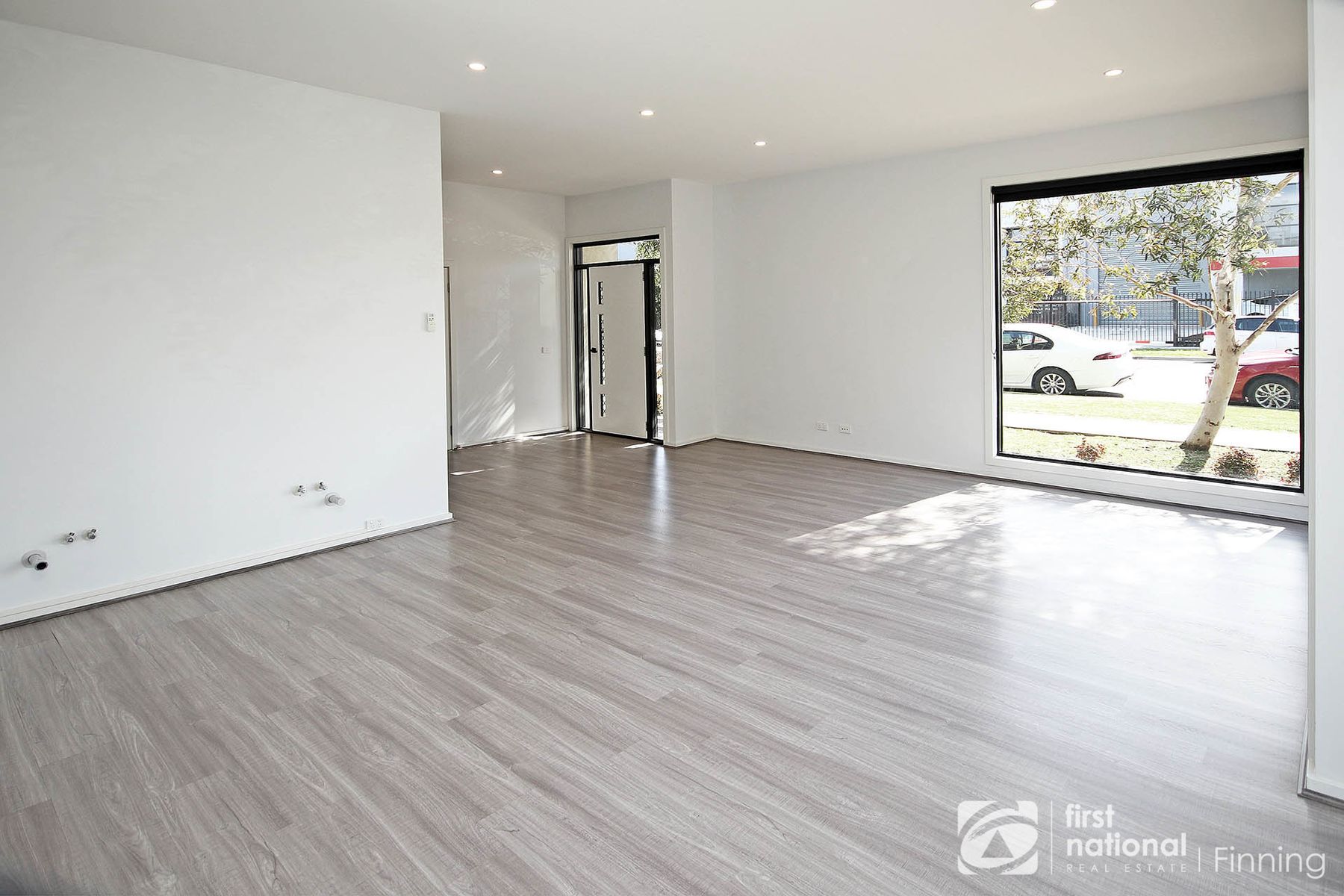 24 Push Pea. Way, Cranbourne West VIC 3977, Cranbourne West - Thumbnail 4