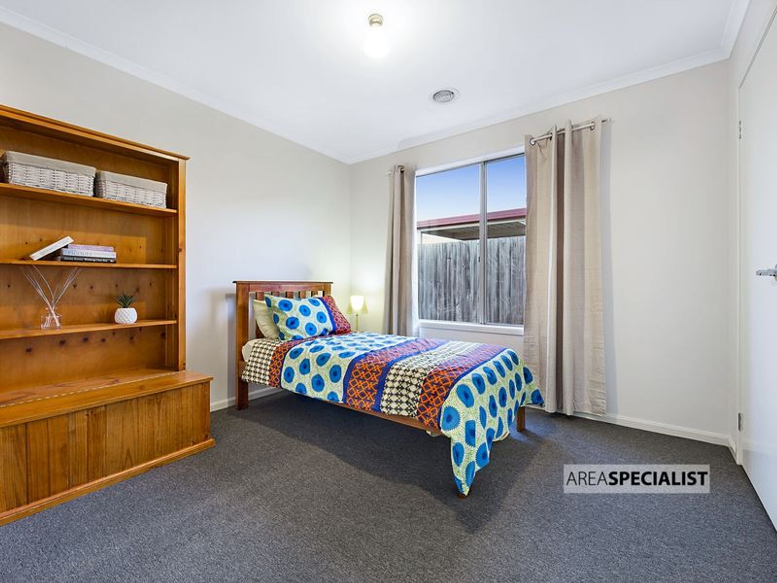 8 Nile Cresent, Cranbourne, VIC 3977, Cranbourne - Thumbnail 5