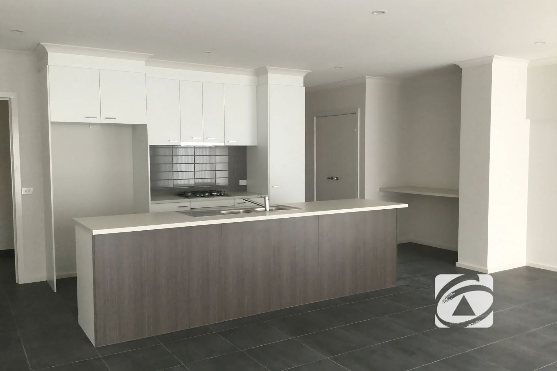 20/23 Atlantic Drive, Pakenham VIC 3810, Pakenham - Thumbnail 2