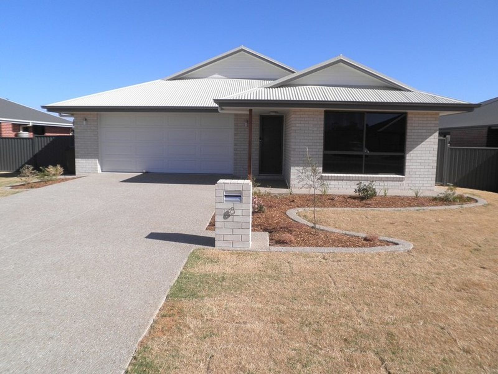 8 Gower Street, Chinchilla QLD 4413