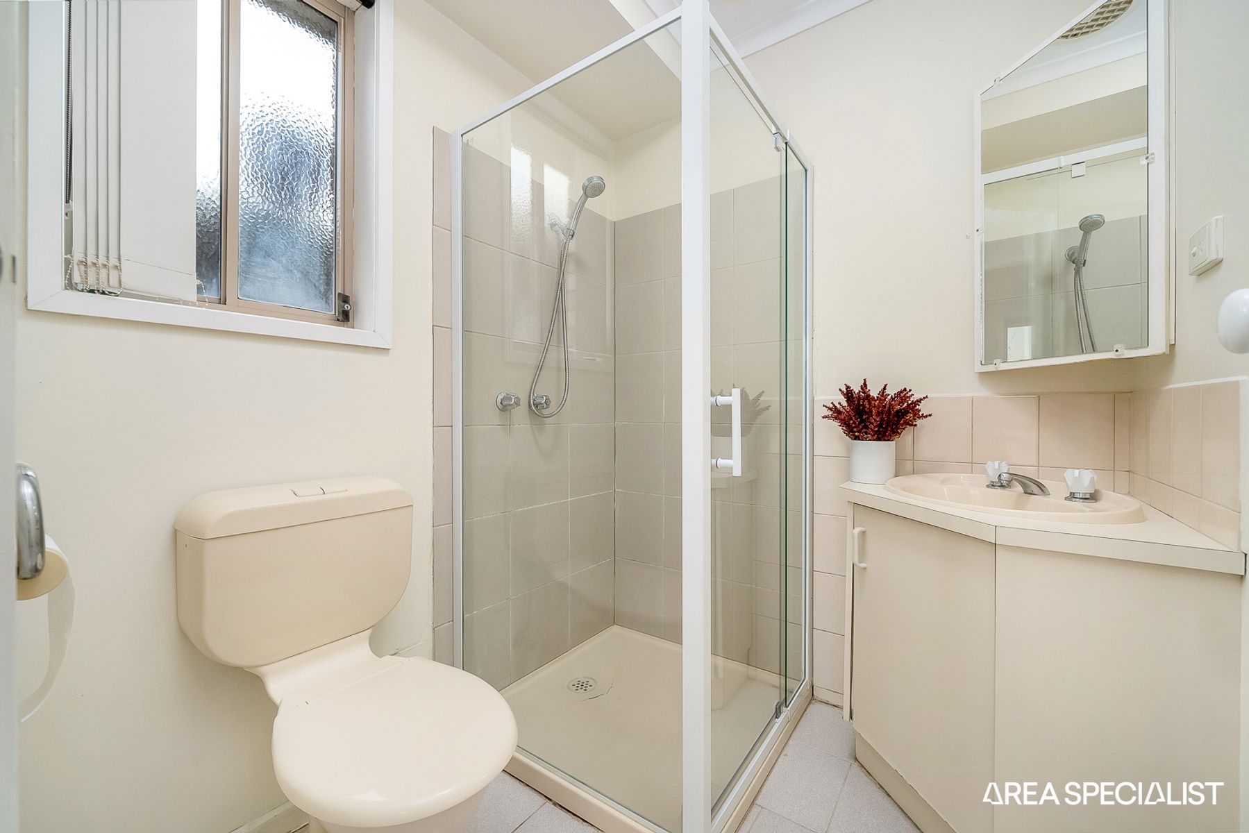 16 Joyce Street 22