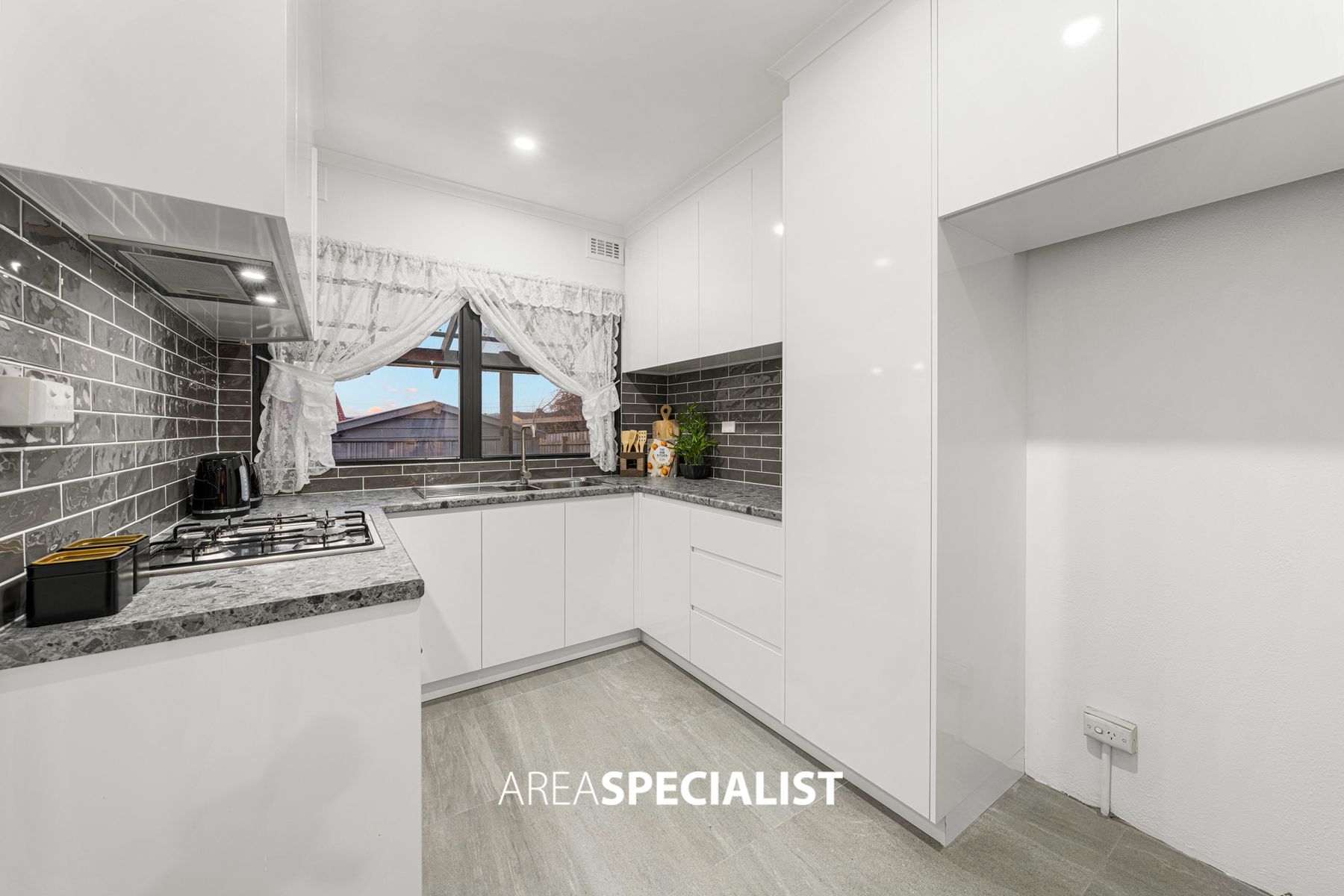 45 Ti, Doveton - Thumbnail 5