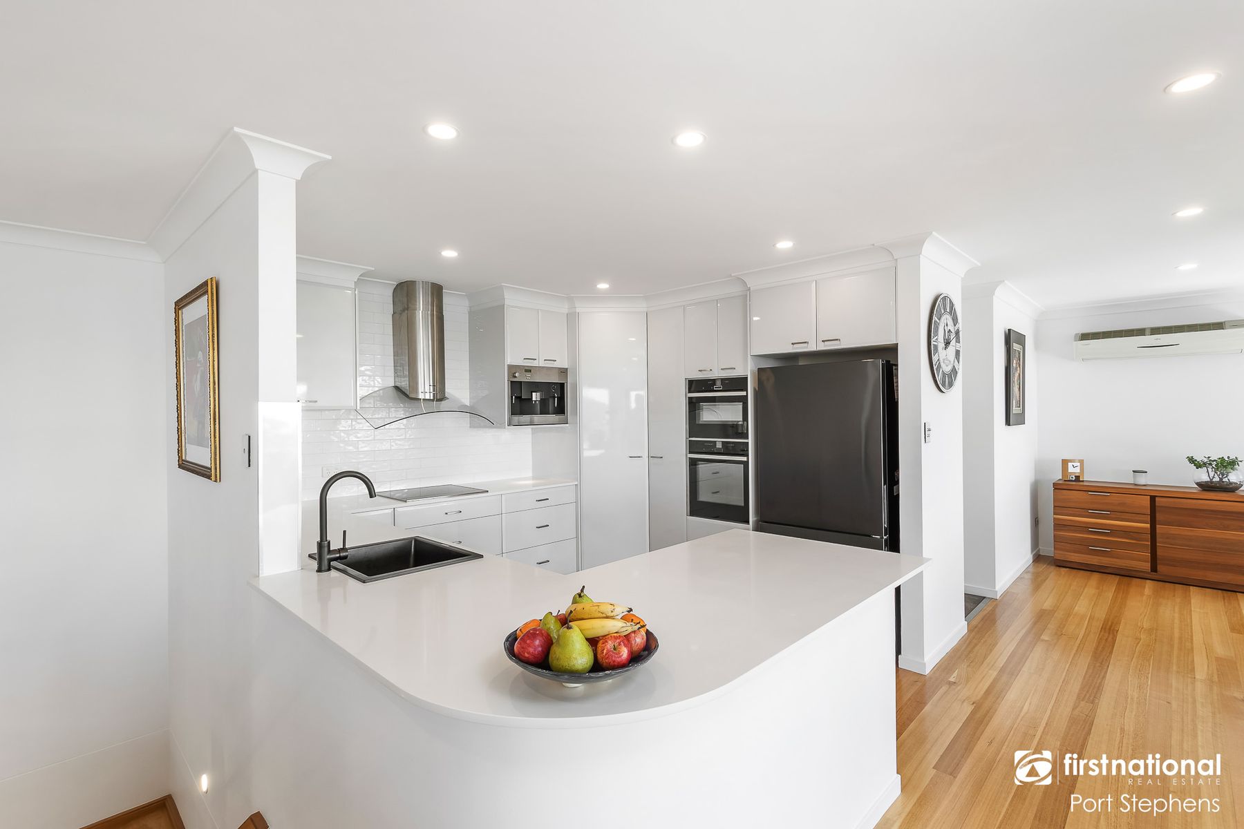 27 Tareebin Road, Nelson Bay NSW 2315, Nelson Bay - Thumbnail 8