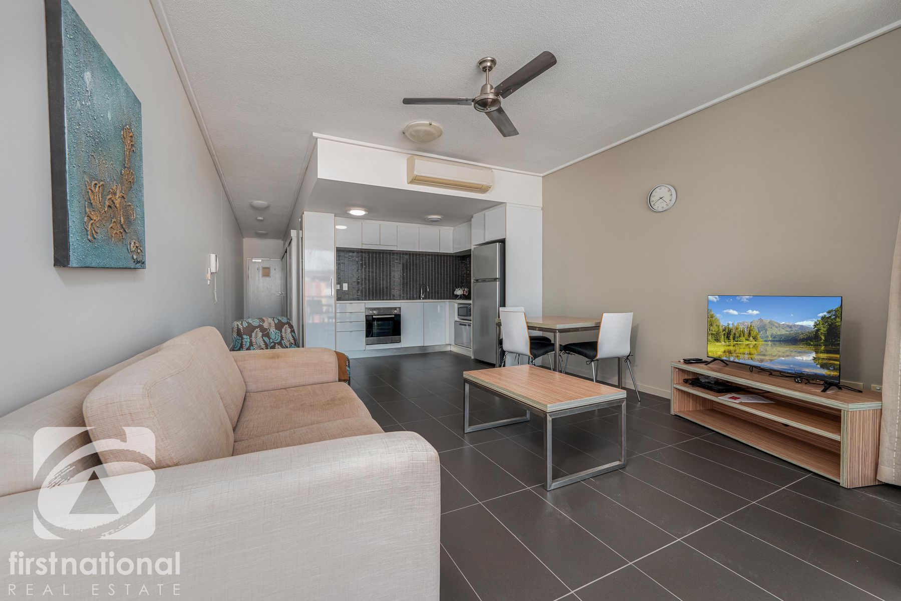 40/2-4 Kingsway Place, Townsville City QLD 4810, Townsville City - Thumbnail 3