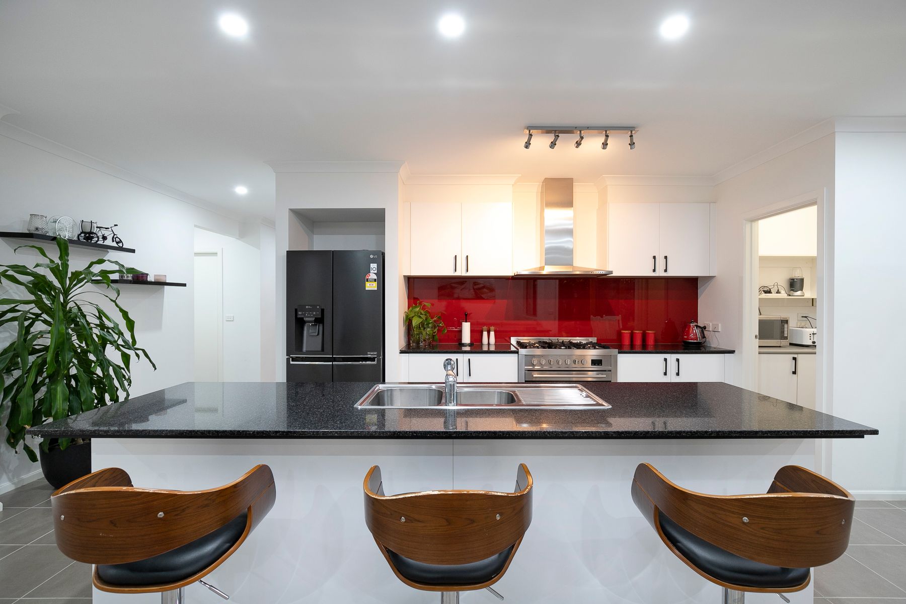 34 Pembroke Crescent, Derrimut, VIC 3026, Derrimut - Thumbnail 4