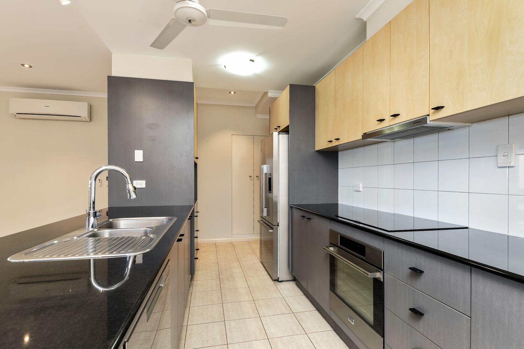 43/9 Carey Street, Darwin City, NT 0800, Darwin City - Thumbnail 7