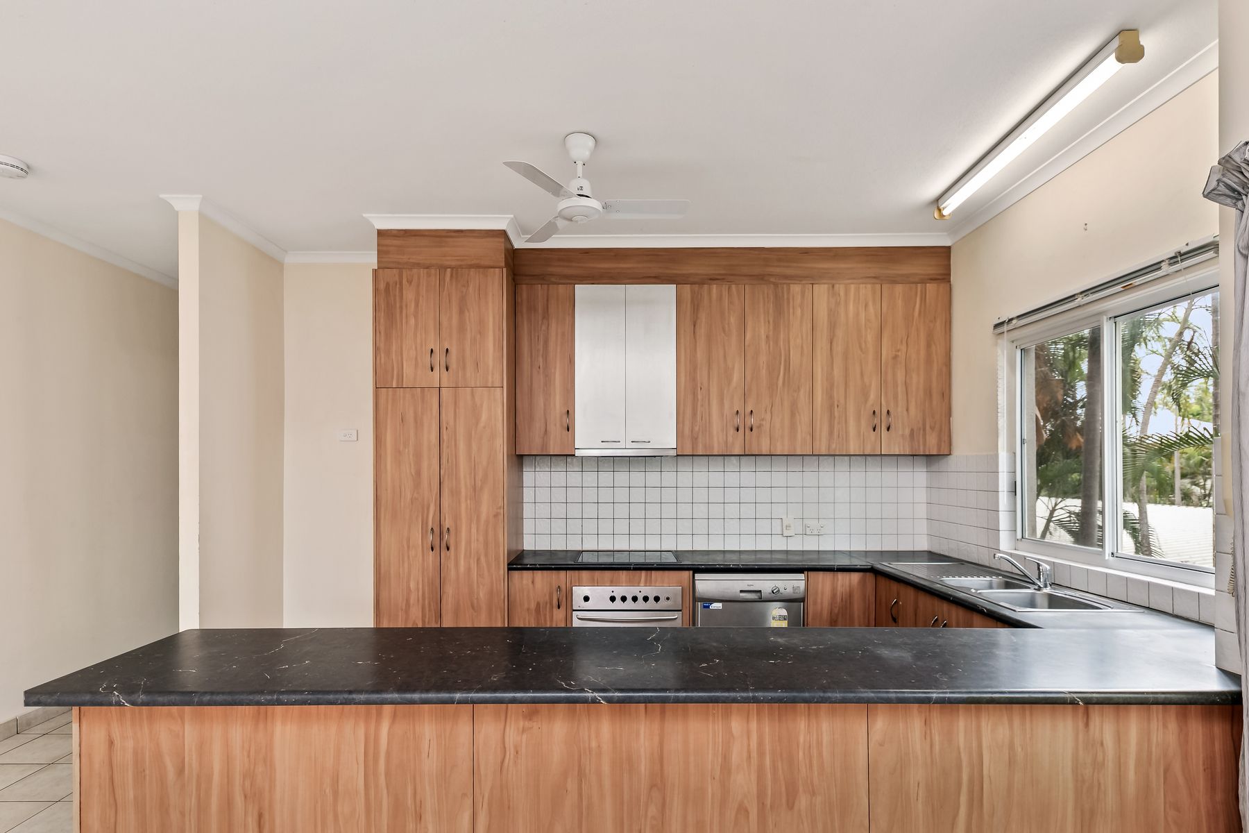 4/2 Beagle Street, Larrakeyah NT 0820, Larrakeyah - Thumbnail 7