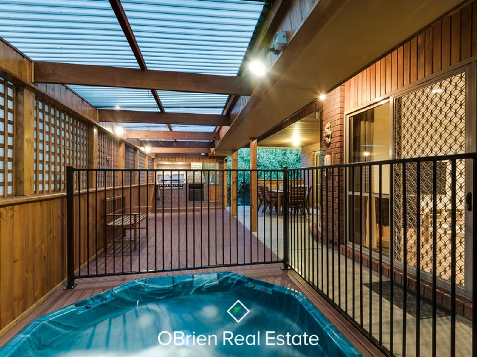 1 Theresa Gardens, Endeavour Hills, VIC 3802, Endeavour Hills - Thumbnail 8