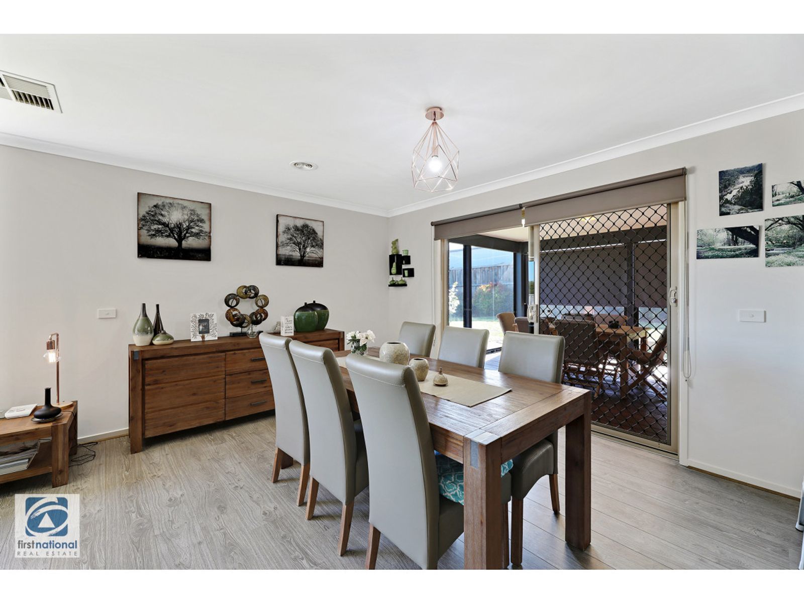 11 Sandstock Drive, Warragul, VIC 3820, Warragul - Thumbnail 3