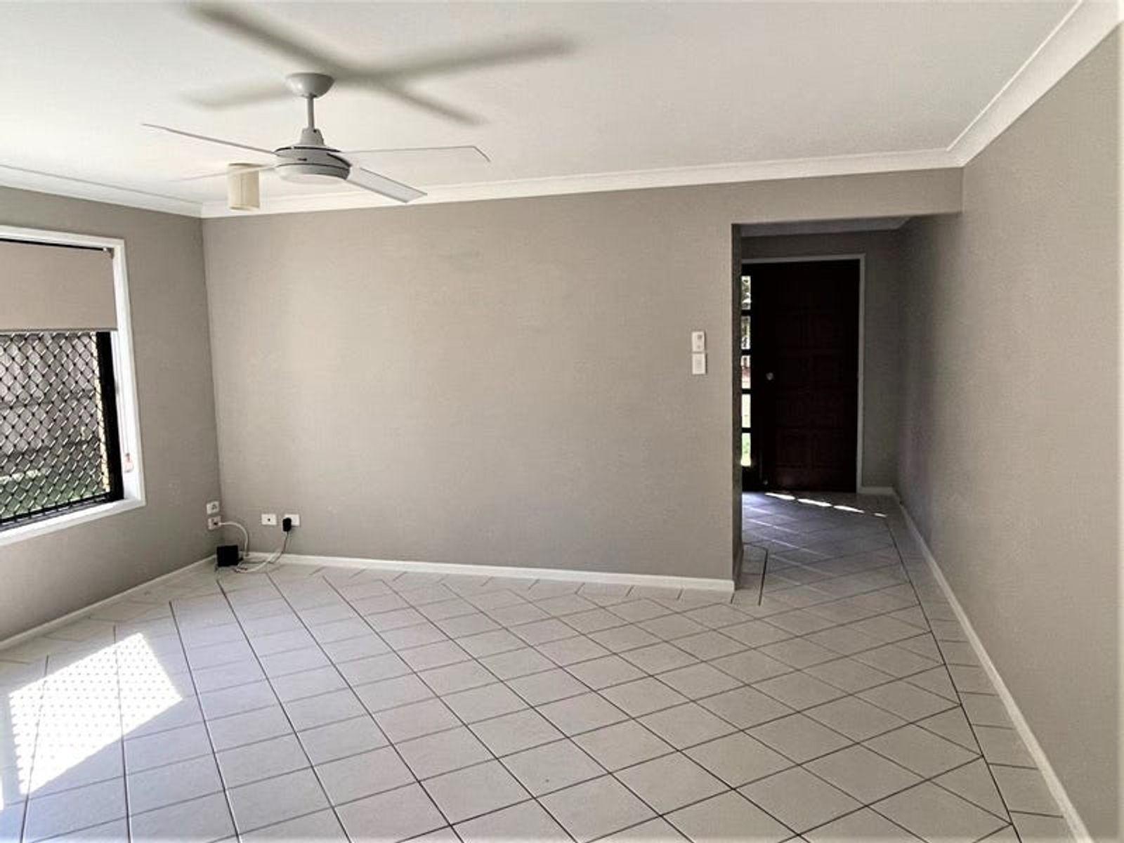 25 Straight Drive, Browns Plains QLD 4118, Browns Plains - Thumbnail 4