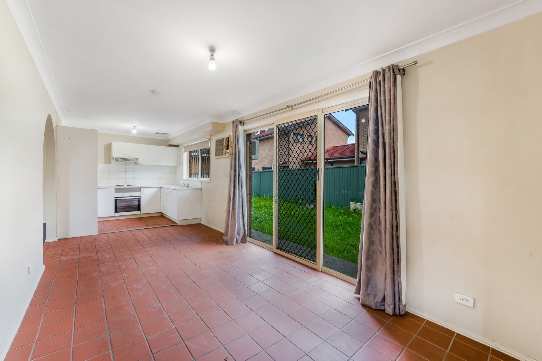 5/13A Crosio Place, Bonnyrigg NSW 2177, Bonnyrigg - Thumbnail 8