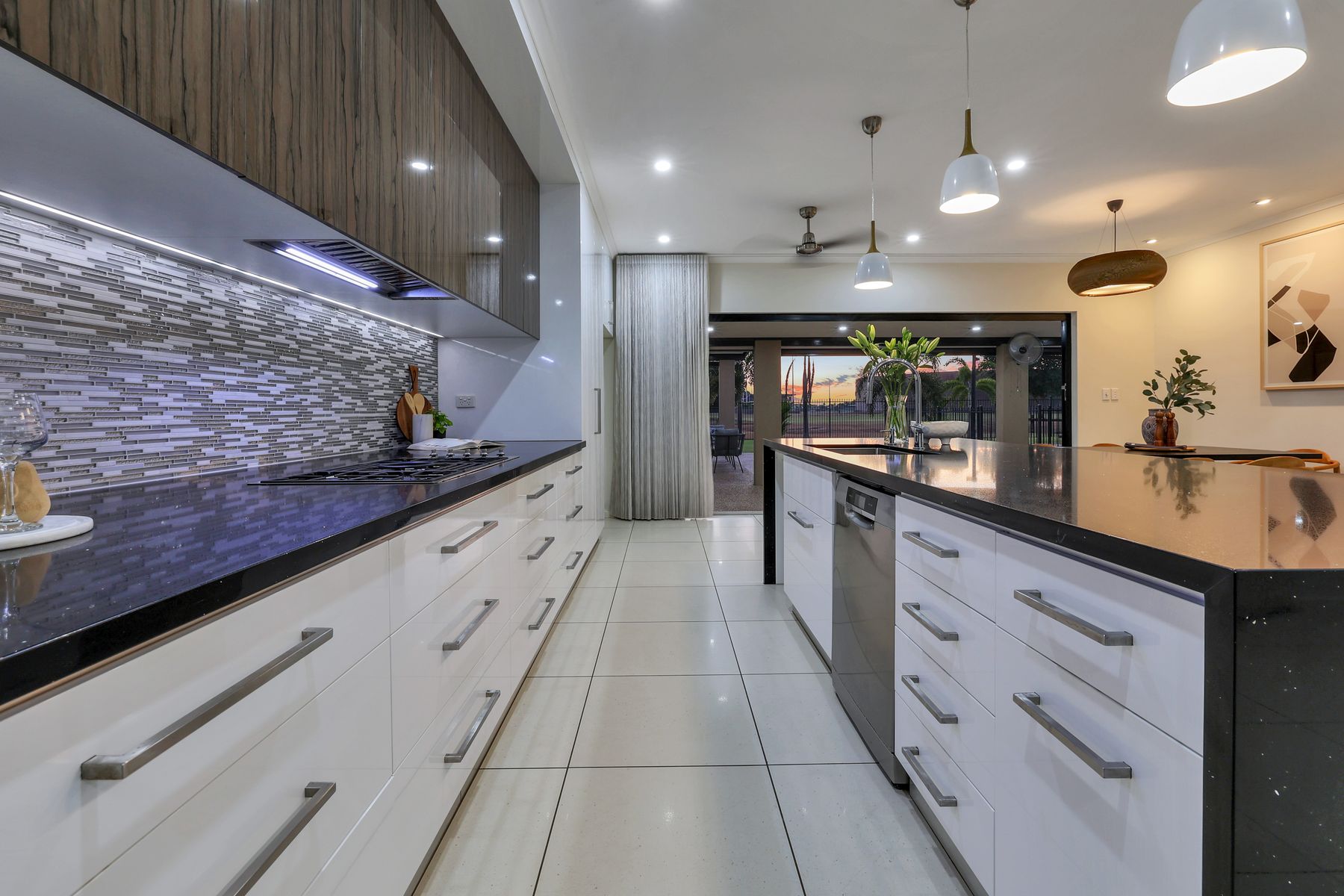 16 Carnoustie Circuit, Marrara NT 0812, Marrara - Thumbnail 2