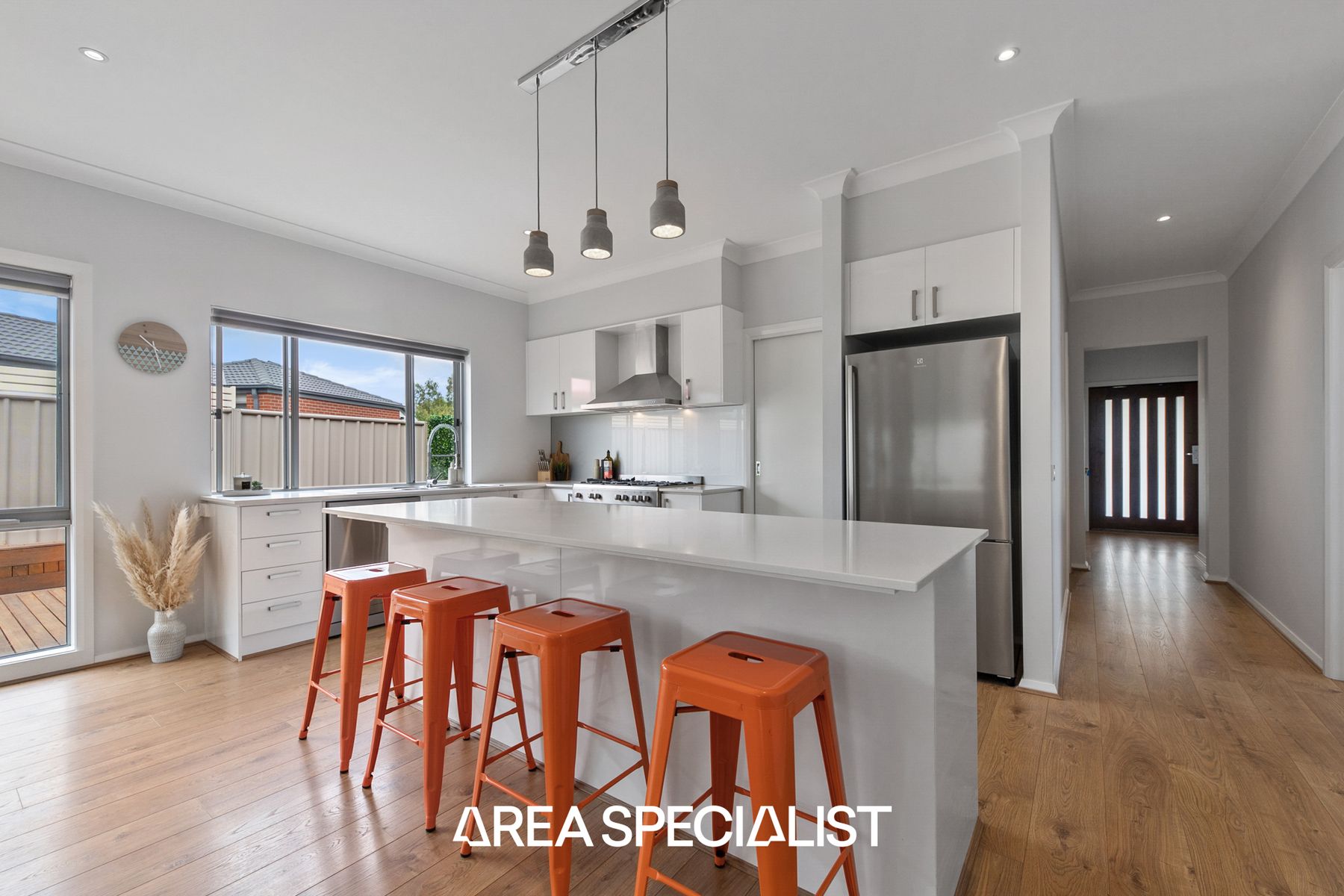 11 Renam Street, Pakenham, VIC 3810, Pakenham - Thumbnail 3