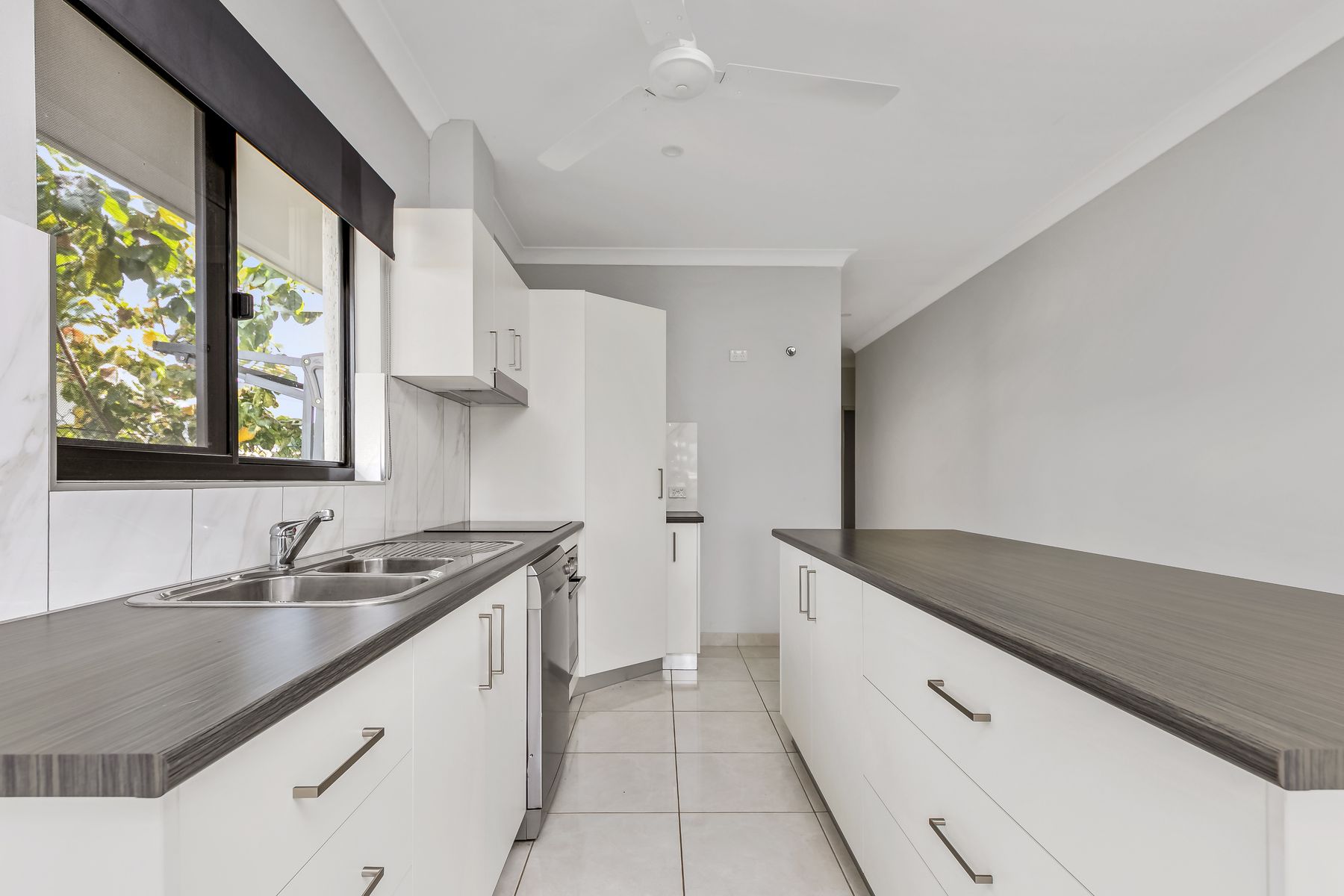 91 Canegrass Circuit, Zuccoli, NT 0832, Zuccoli - Thumbnail 8