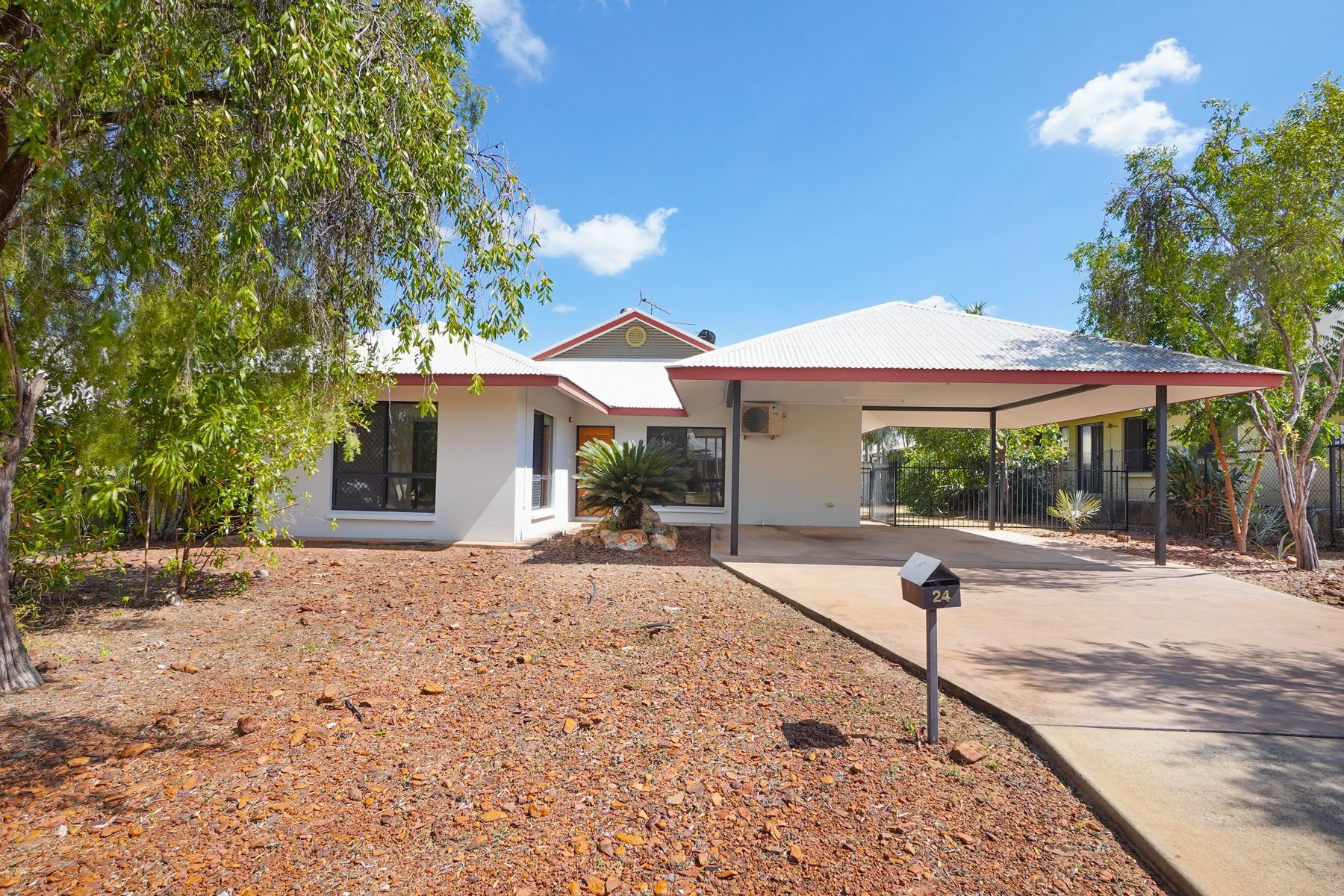 24 Yirra Crescent, Rosebery NT 0832, Rosebery - Thumbnail 4
