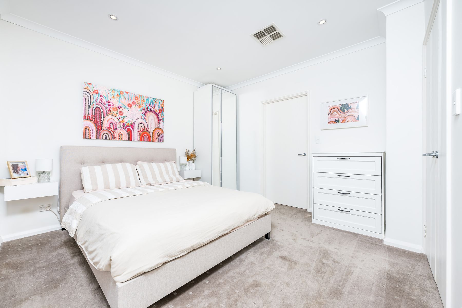 4C Leslie Place, Tuart Hill, WA 6060, Tuart Hill - Thumbnail 7