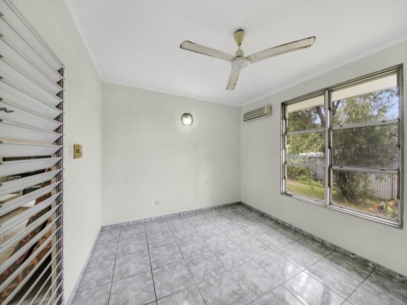 14 Fountain Street, Anula NT 0812, Anula - Thumbnail 4